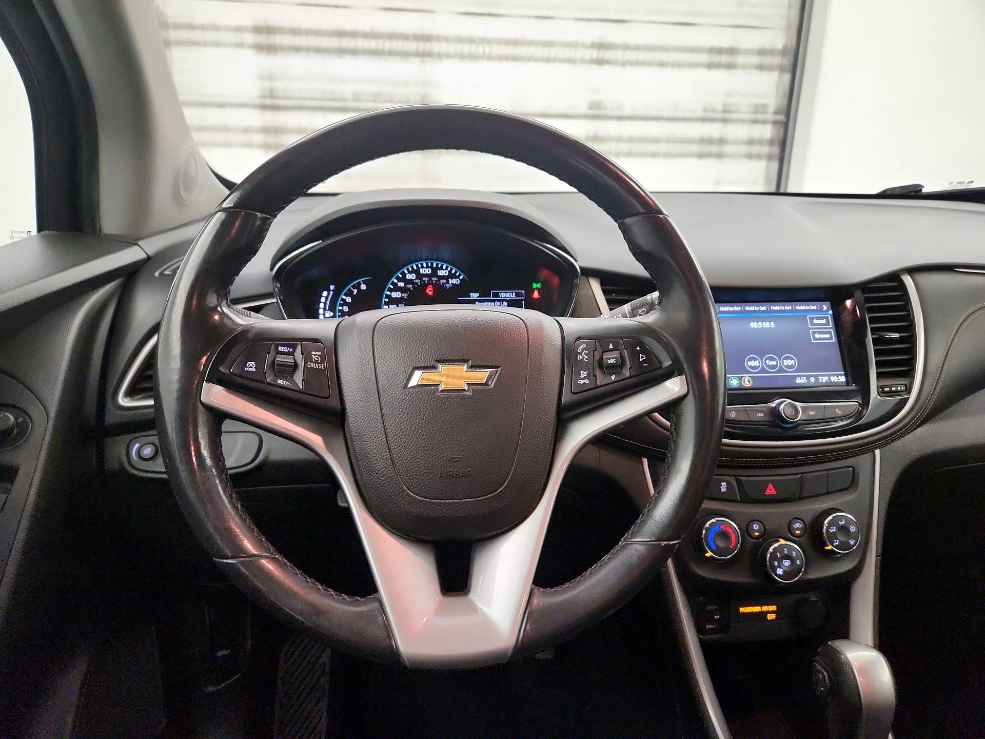 Thumbnail: 2018 Chevrolet Trax - 10
