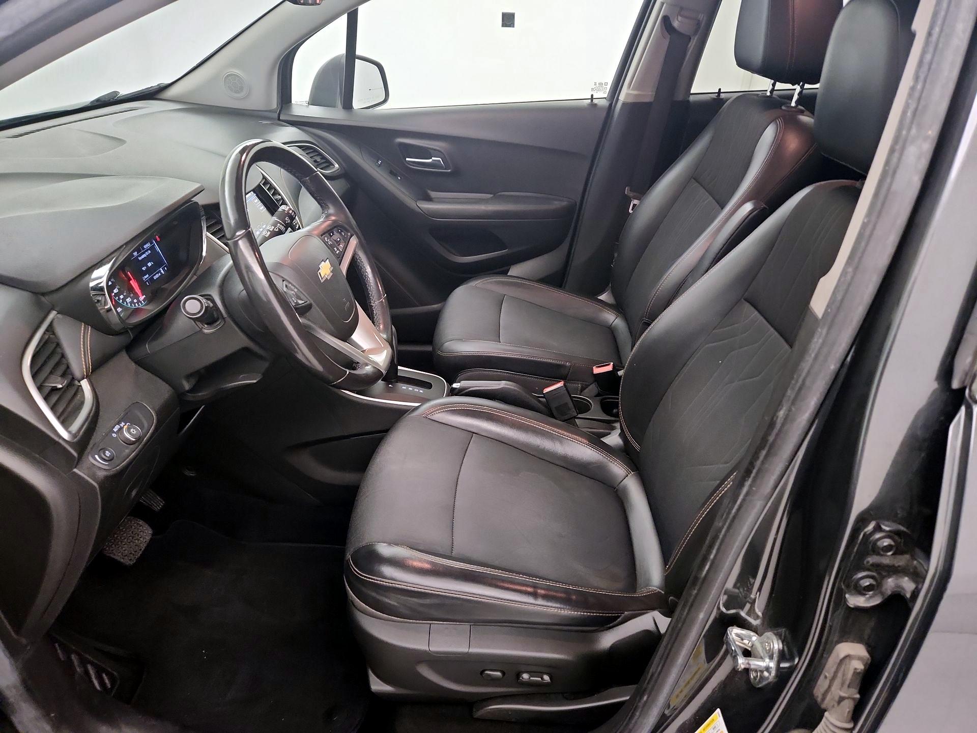 Thumbnail: 2018 Chevrolet Trax - 11