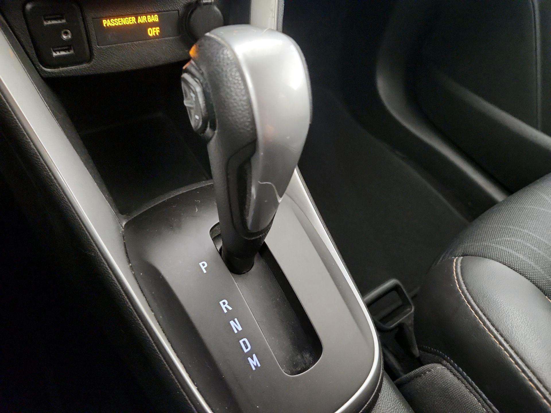 Thumbnail: 2018 Chevrolet Trax - 17