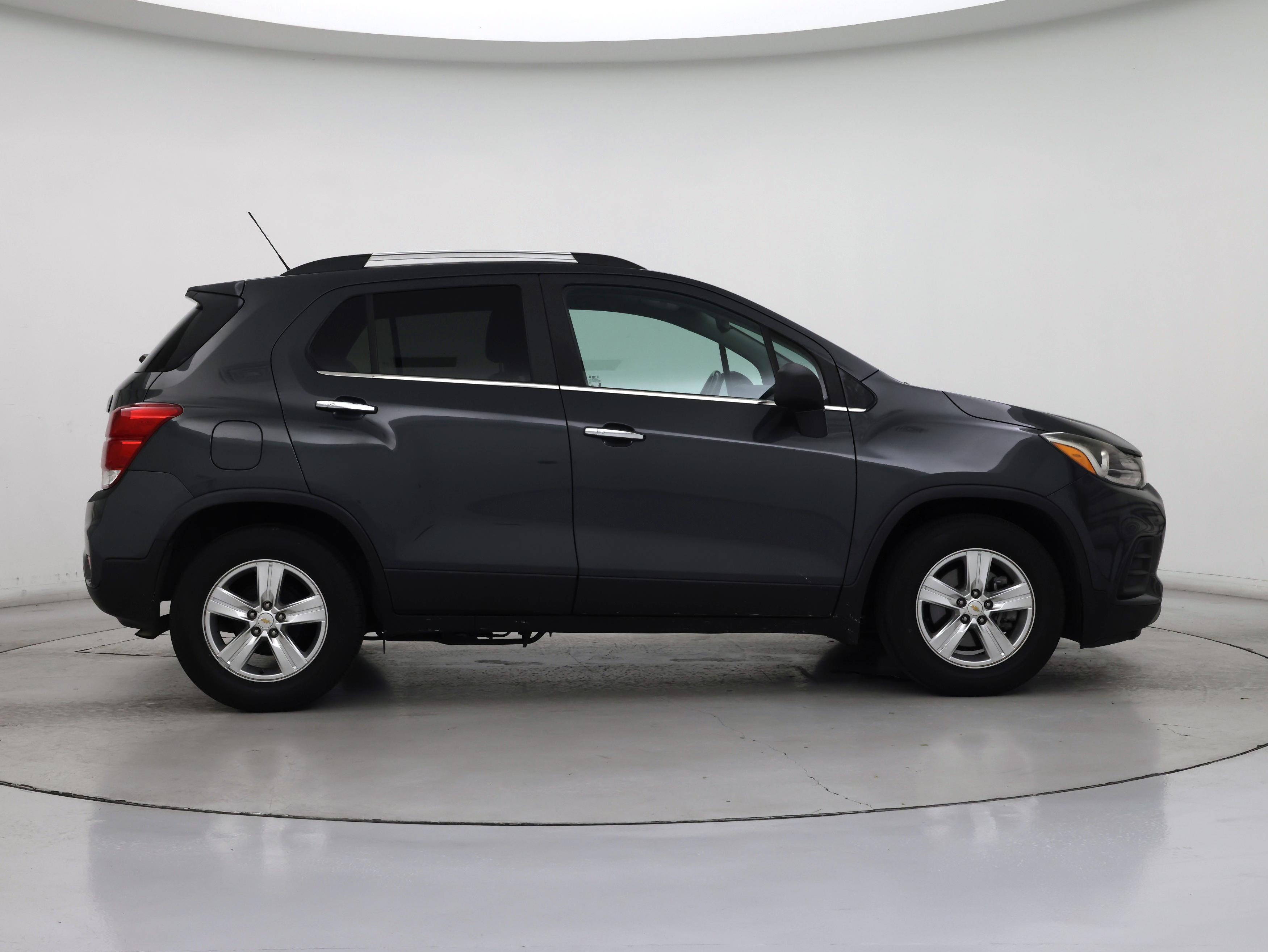 Thumbnail: 2018 Chevrolet Trax - 7