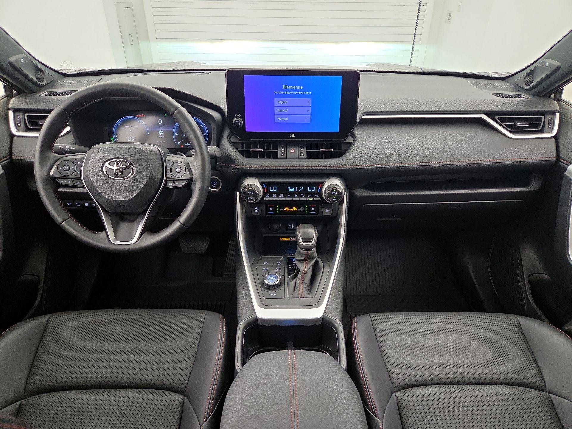 Thumbnail: 2025 Toyota RAV4 - 9