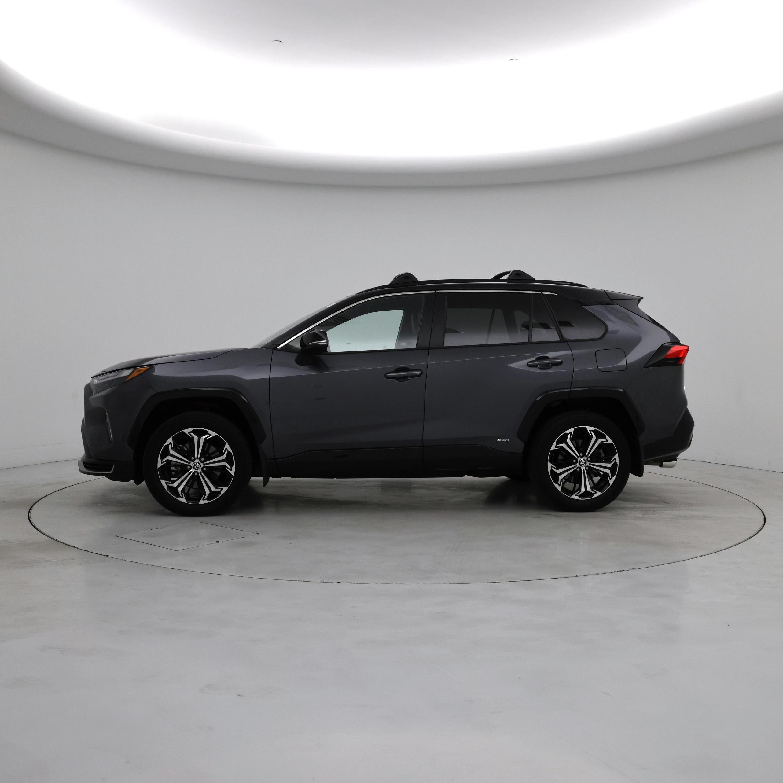 Thumbnail: 2025 Toyota RAV4 - 3