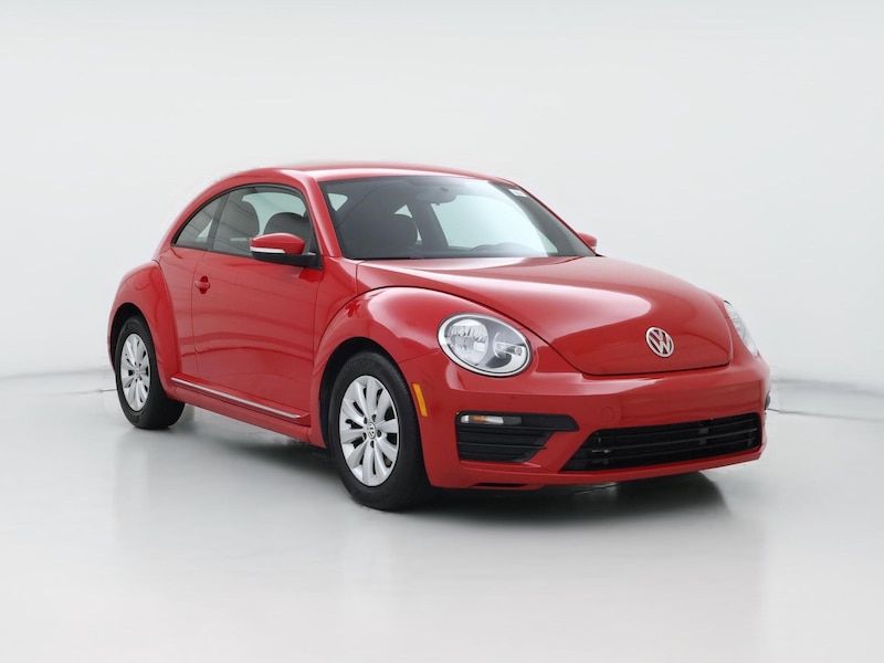 2019 Volkswagen Beetle S -
                  Clermont, FL