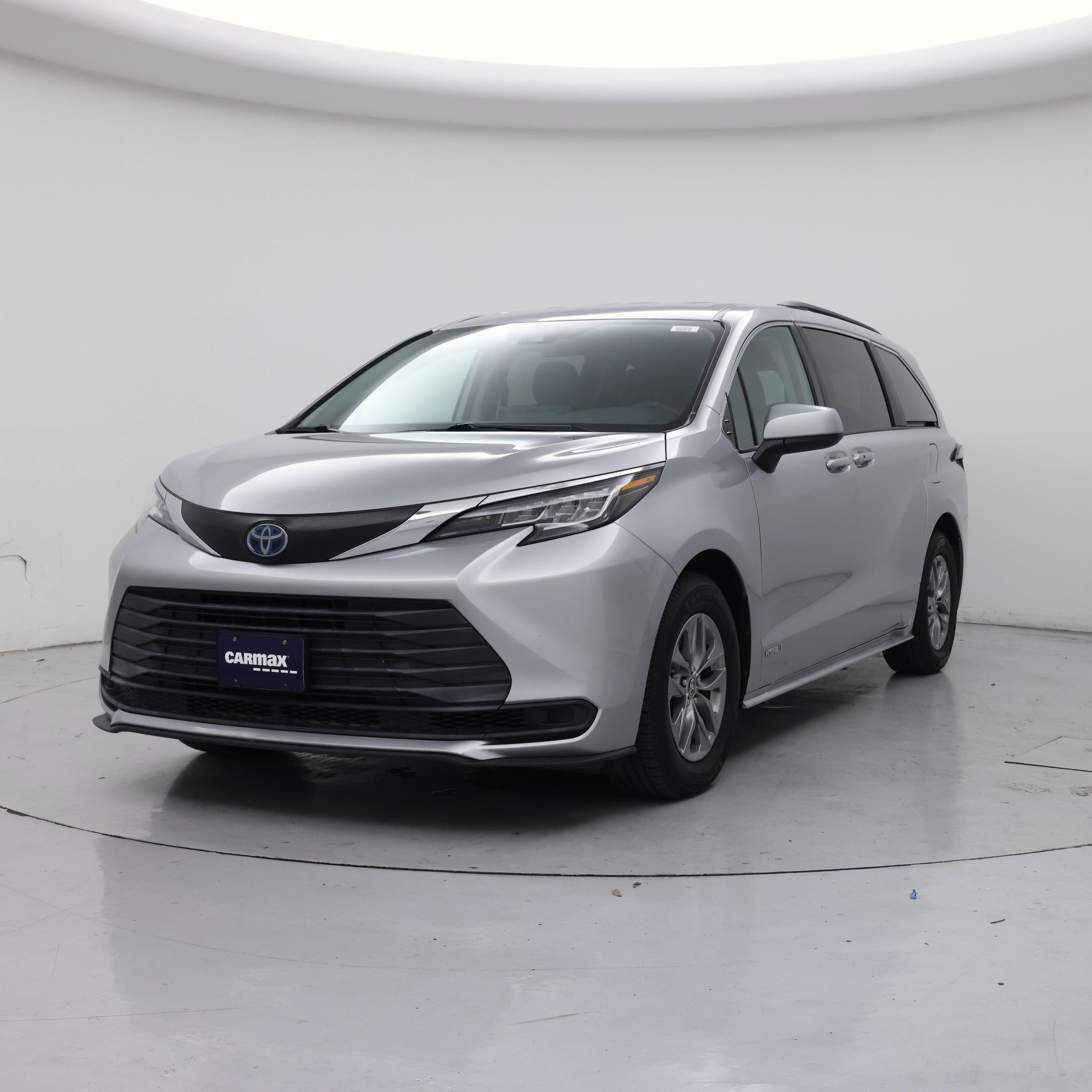 Thumbnail: 2021 Toyota Sienna - 4