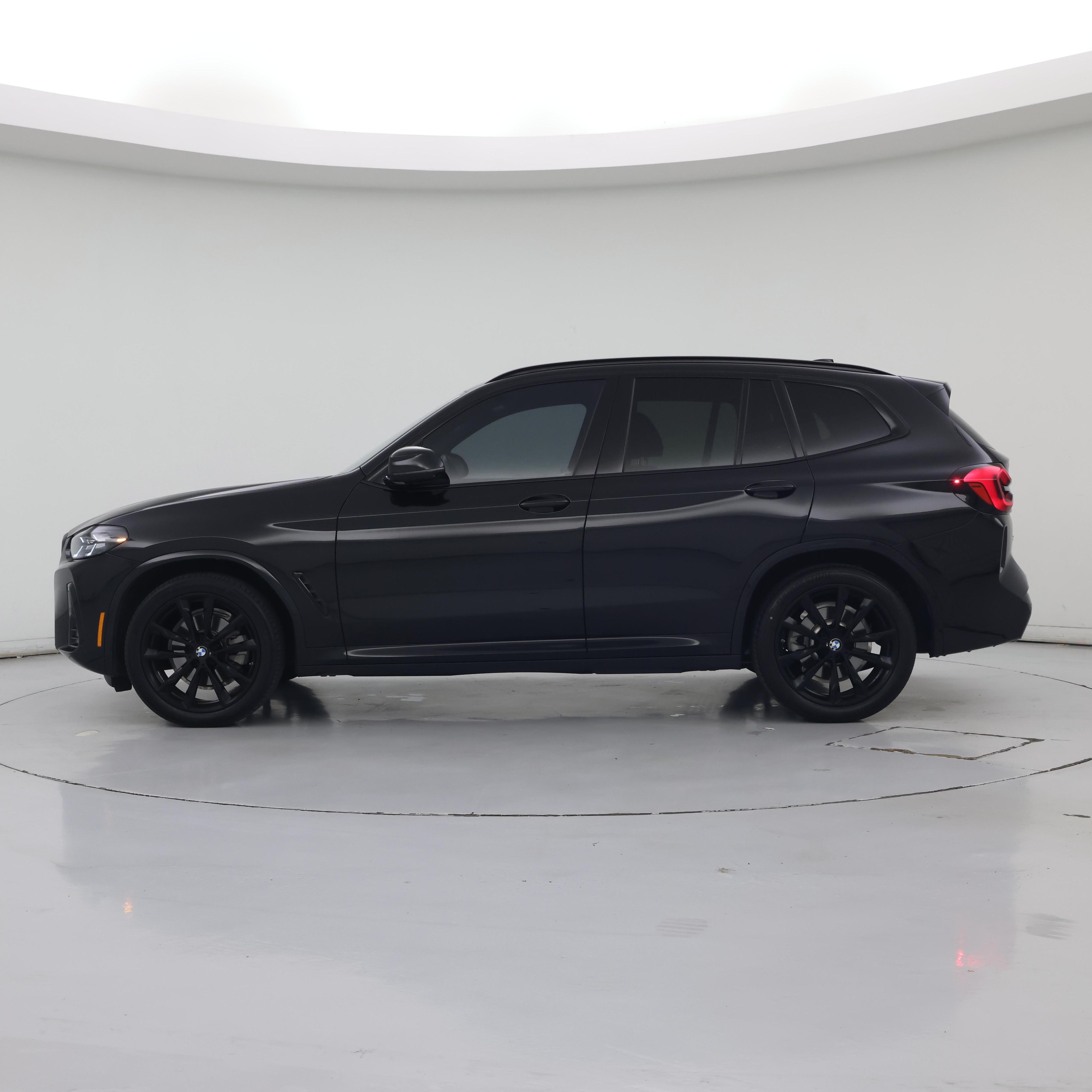 Thumbnail: 2024 BMW X3 - 3