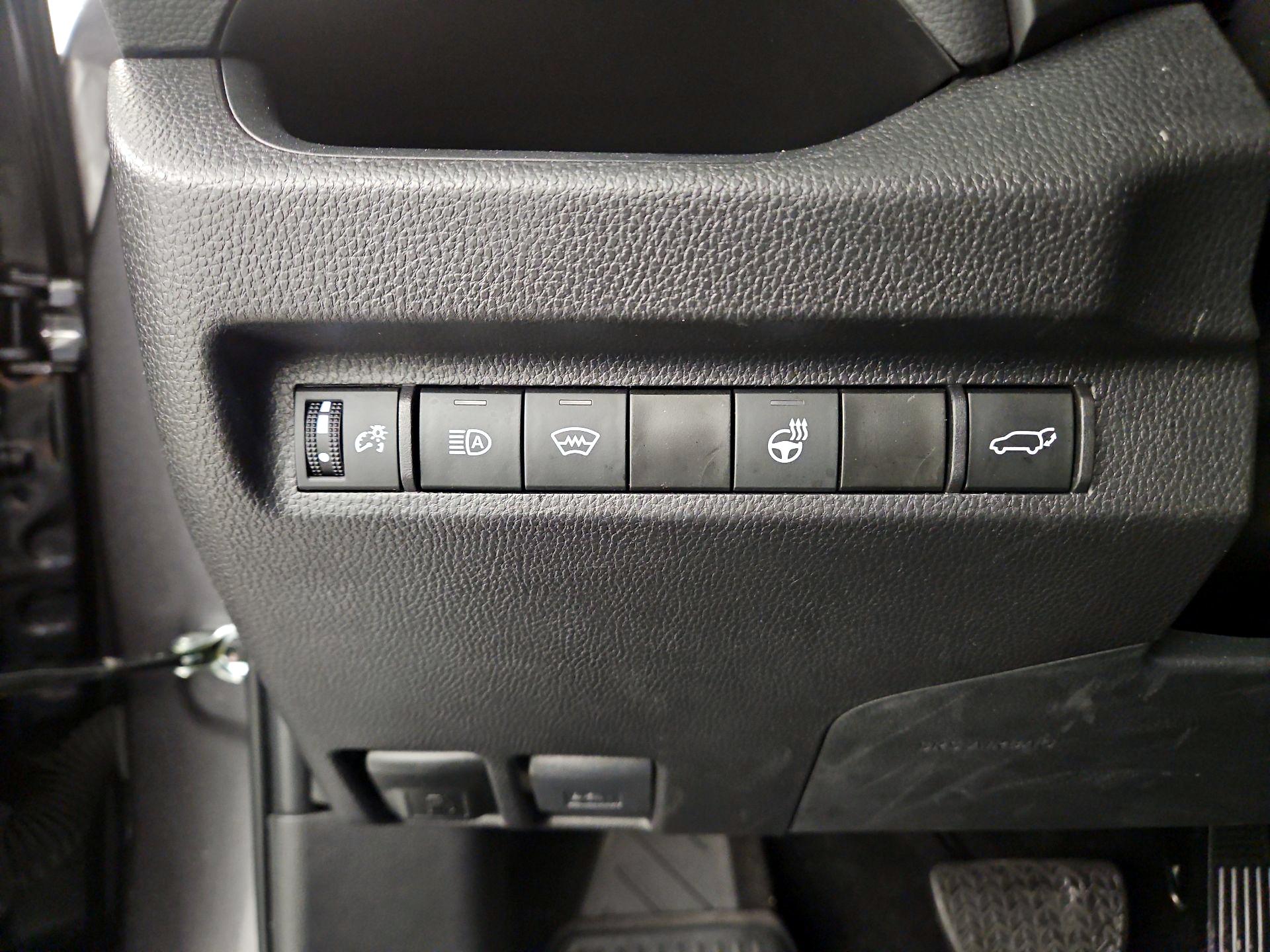 Thumbnail: 2024 Toyota RAV4 - 11