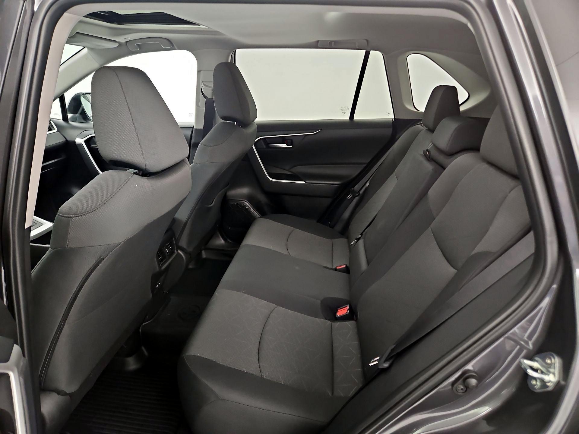 Thumbnail: 2024 Toyota RAV4 - 18
