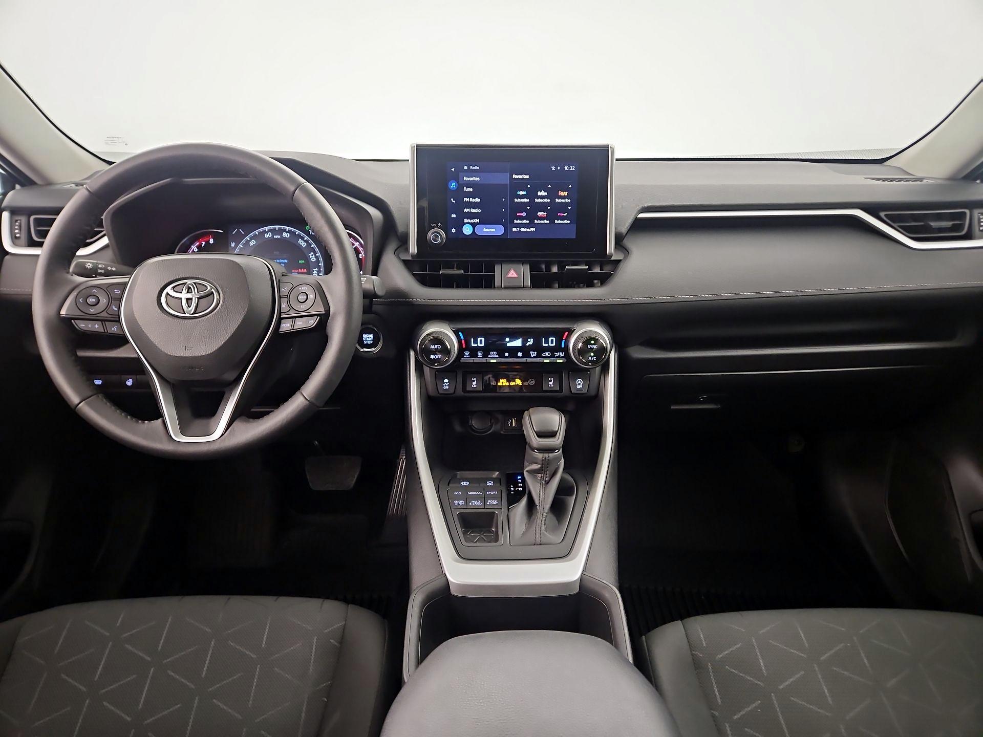 Thumbnail: 2024 Toyota RAV4 - 8