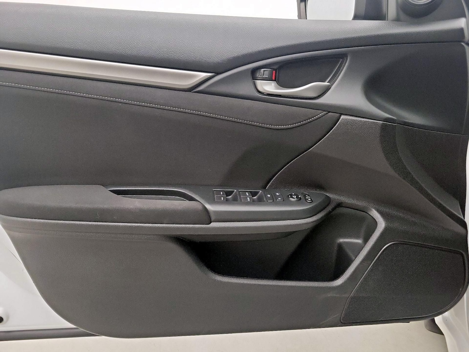 2020 Honda Civic Hatchback EX - Photo 13