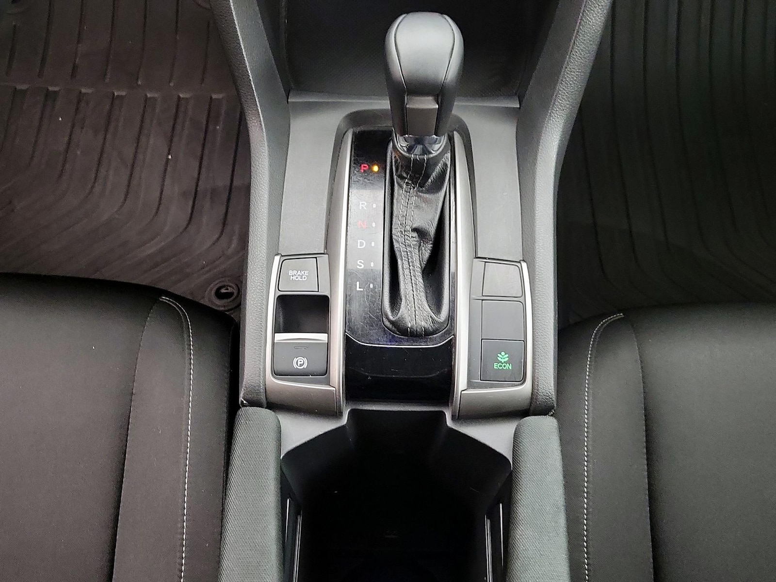 2020 Honda Civic Hatchback EX - Photo 18