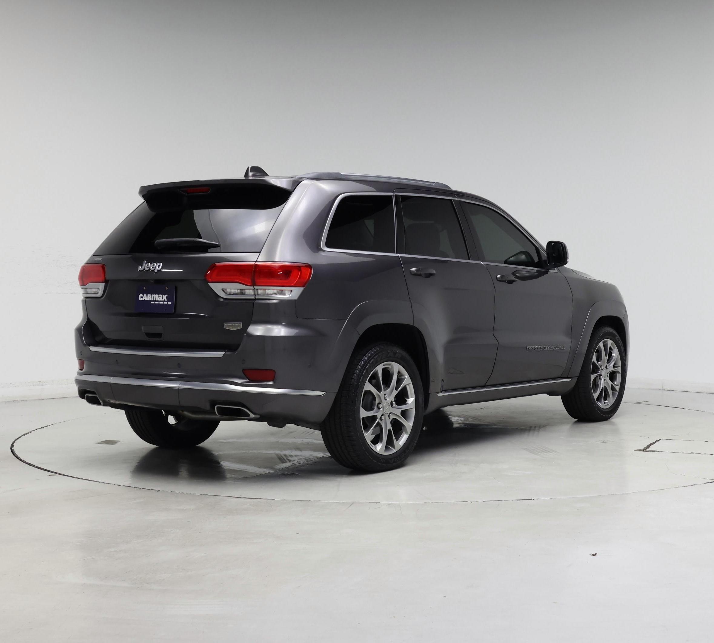 Thumbnail: 2019 Jeep Grand Cherokee - 8