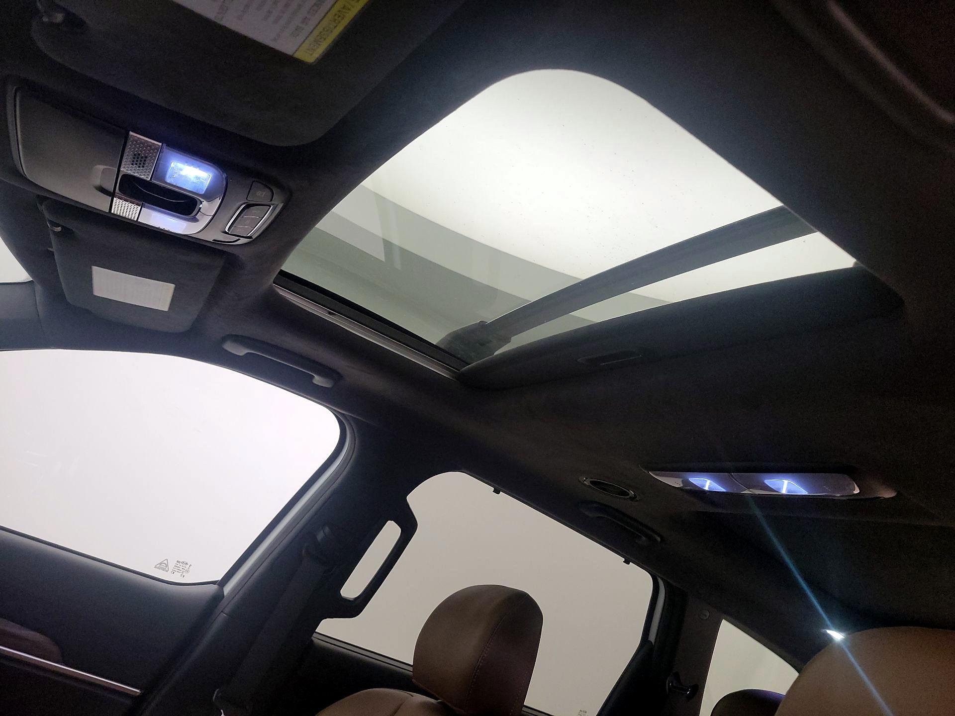 Thumbnail: 2020 Kia Telluride - 20