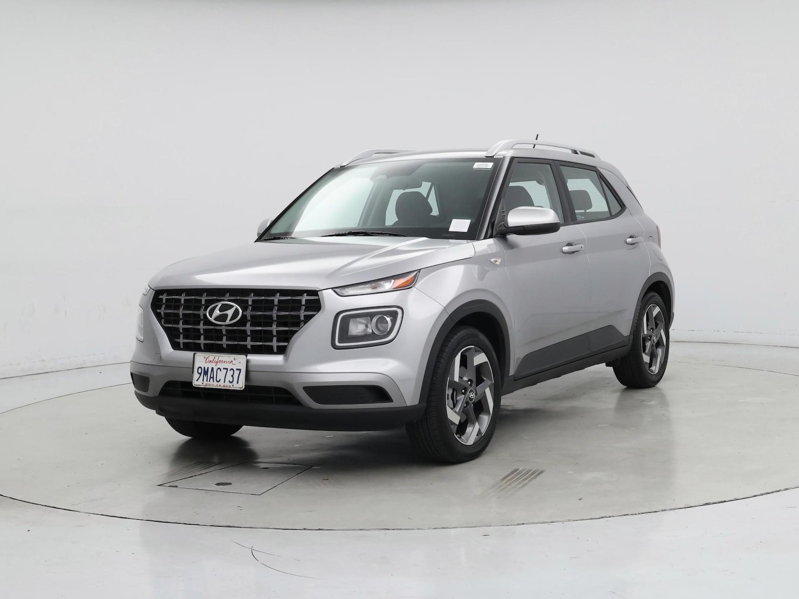 2024 Hyundai Venue SEL - Photo 5