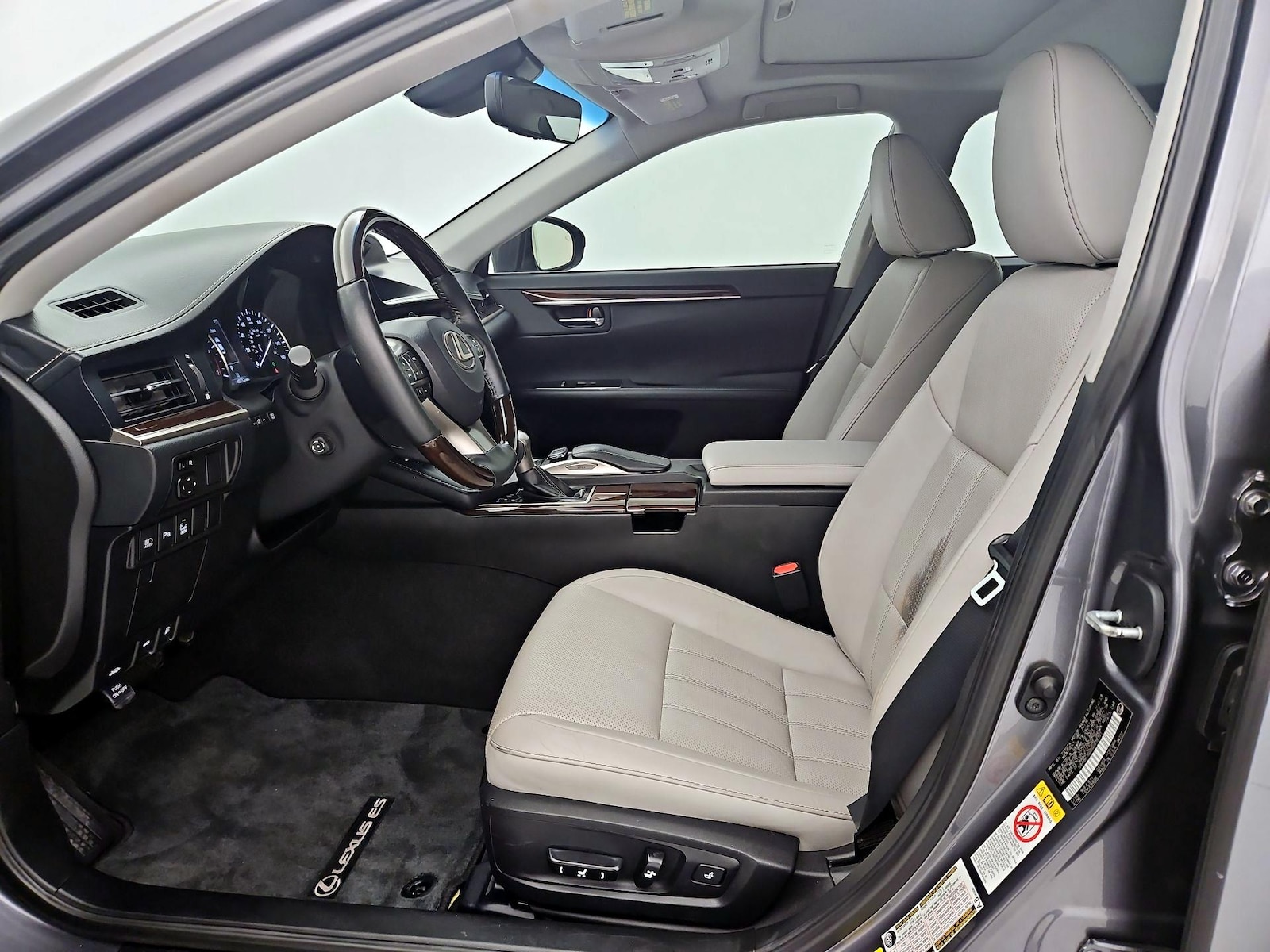2016 Lexus ES 350 - Photo 12