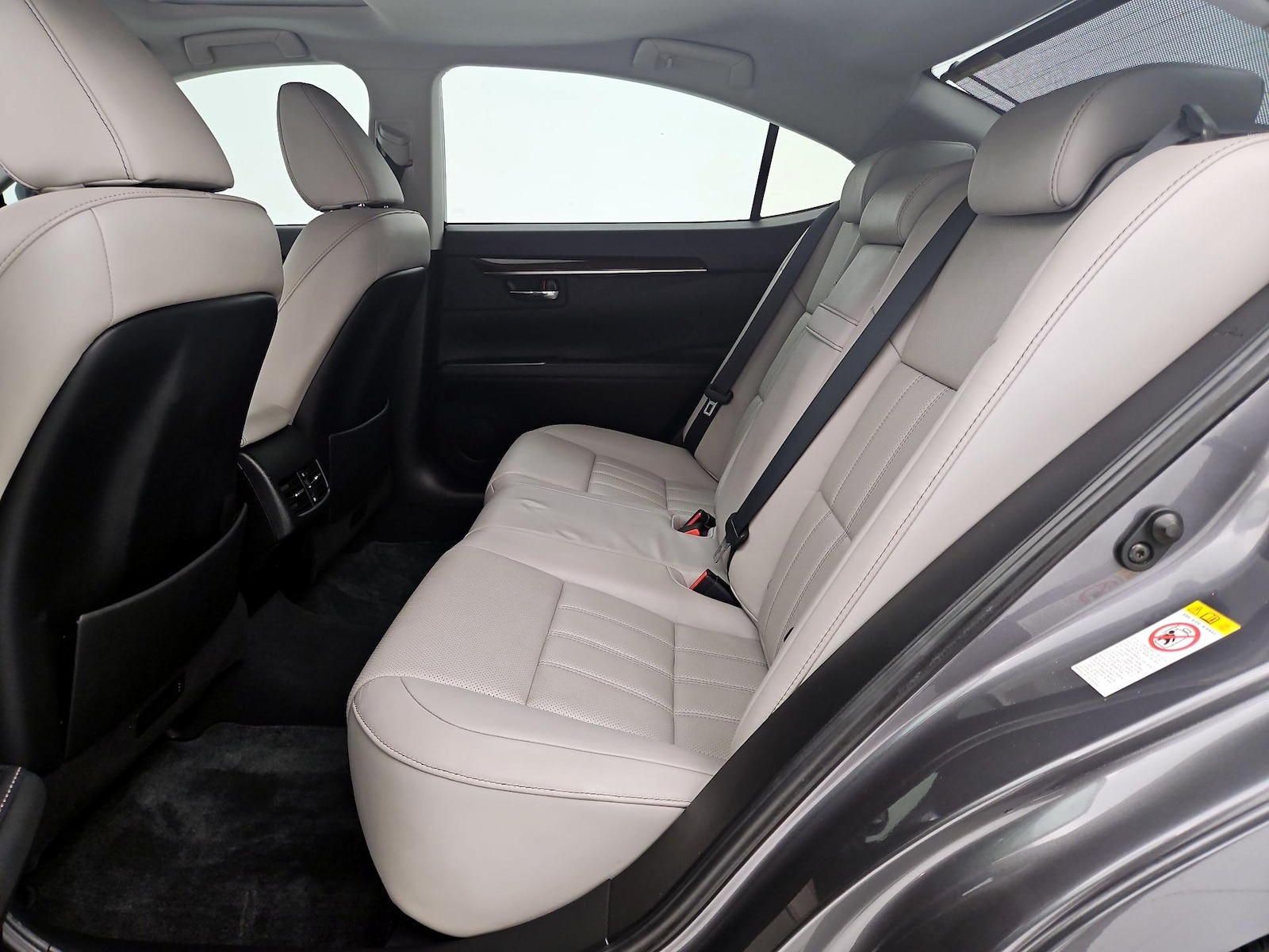 2016 Lexus ES 350 - Photo 22