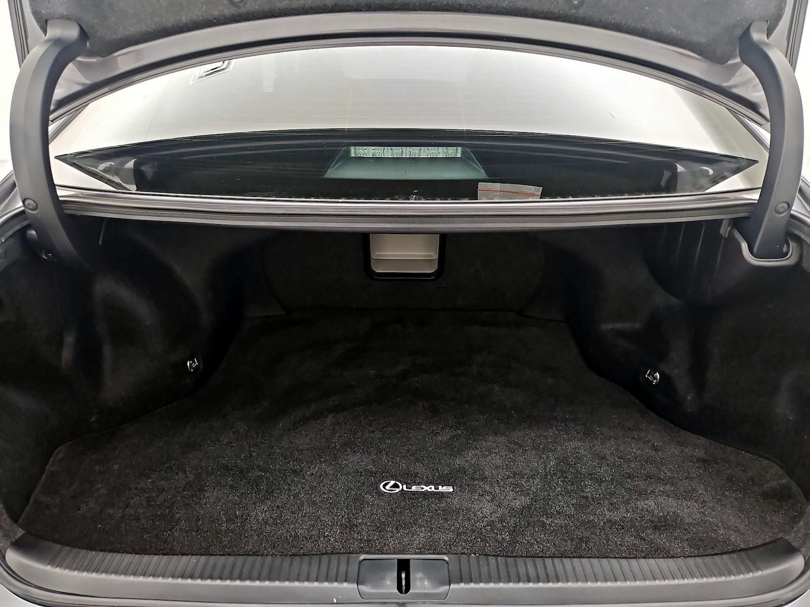 2016 Lexus ES 350 - Photo 23