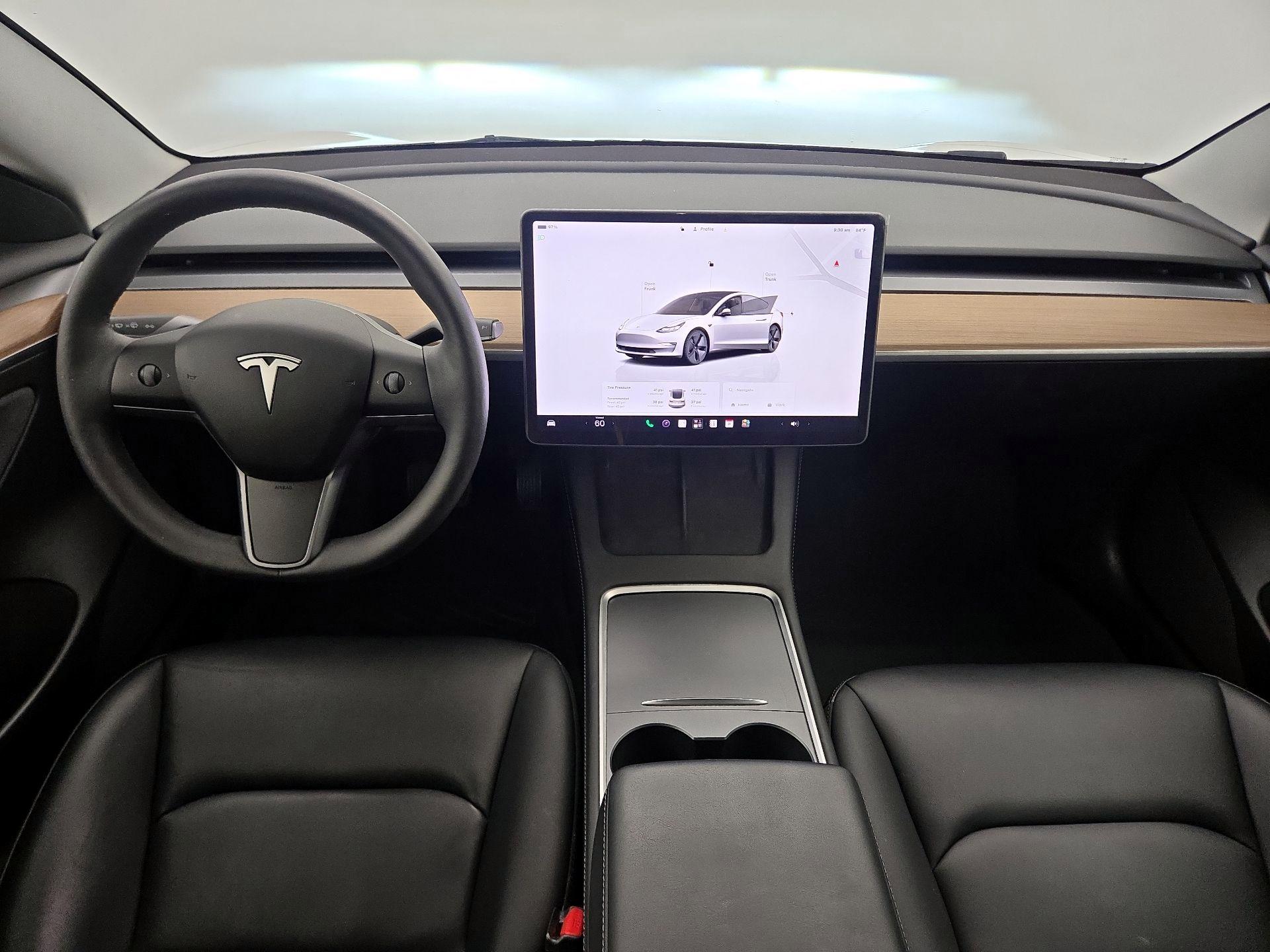 Thumbnail: 2023 Tesla Model 3 - 9