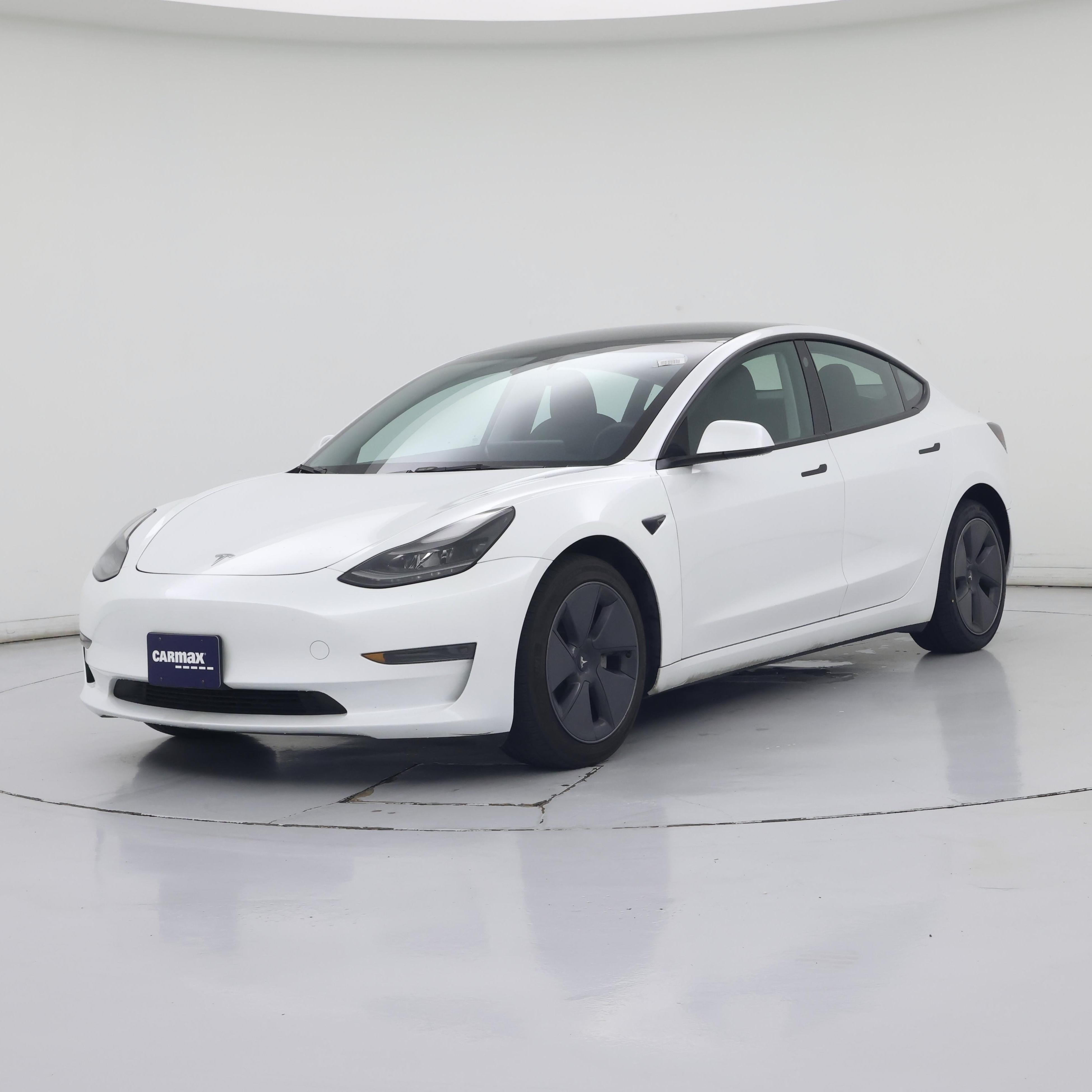 Thumbnail: 2023 Tesla Model 3 - 4