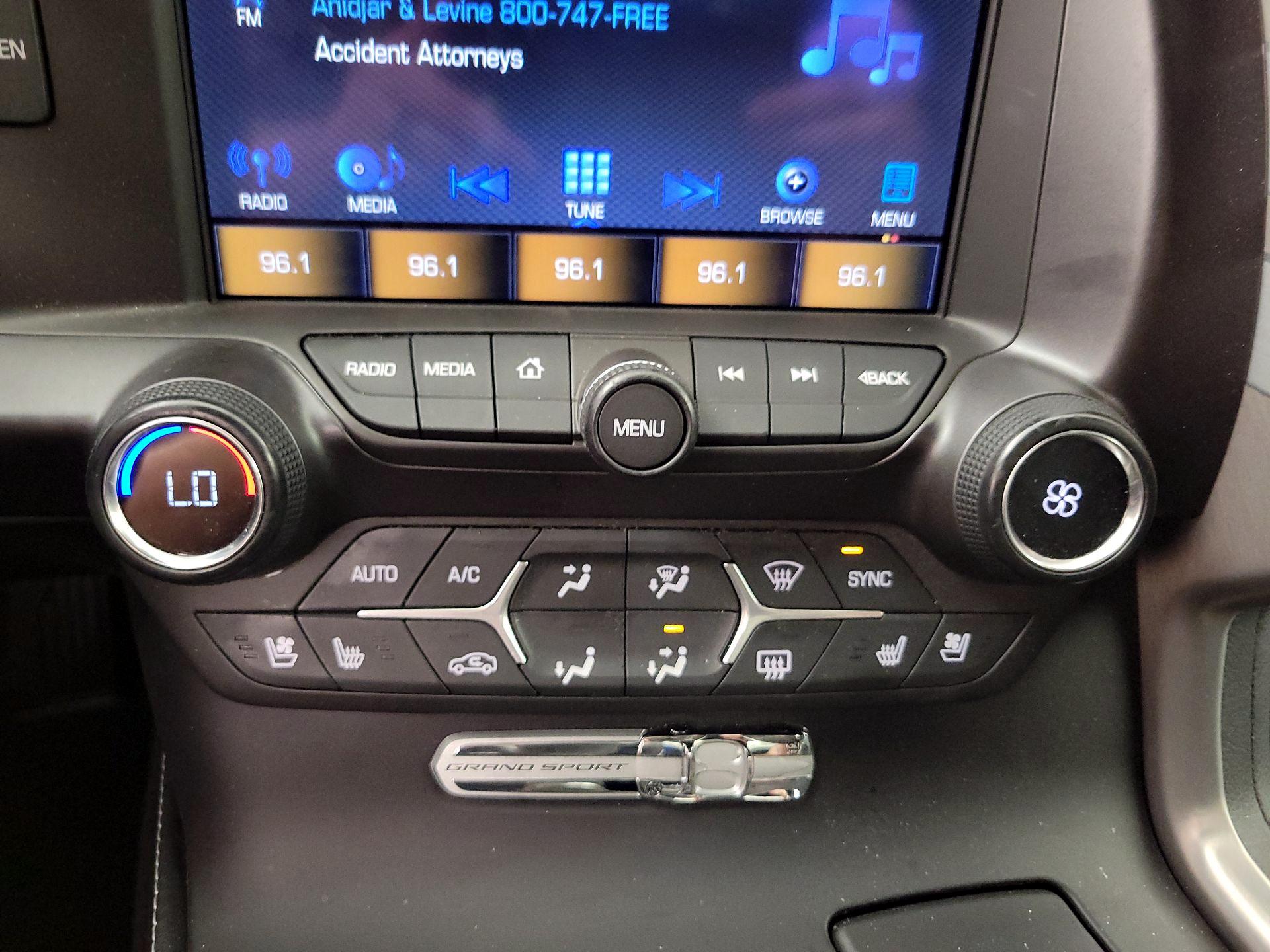 Thumbnail: 2018 Chevrolet Corvette - 16
