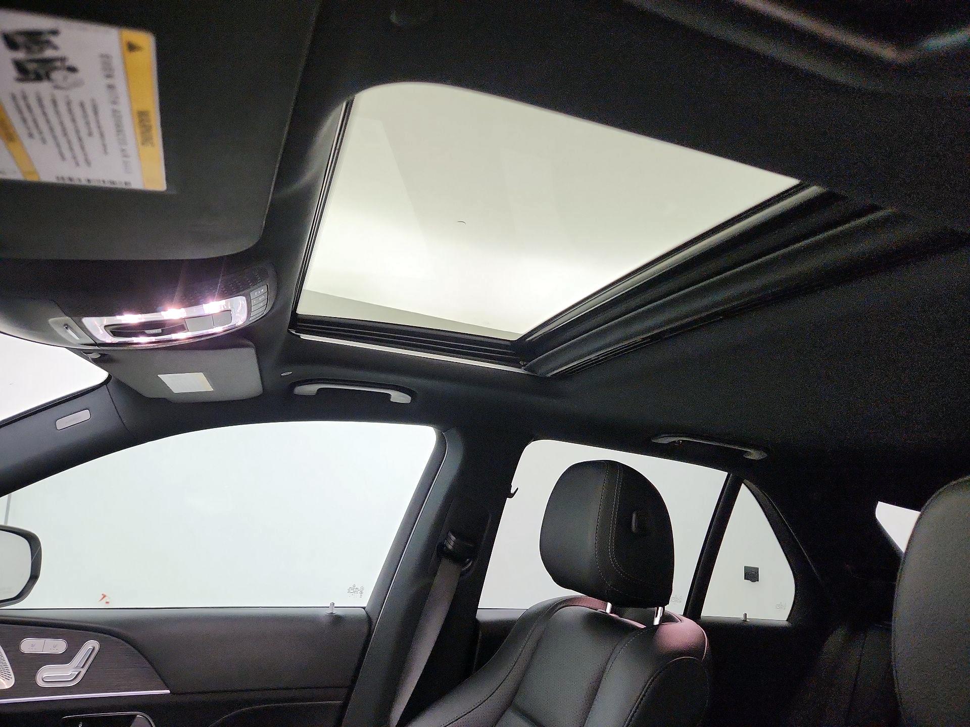 Thumbnail: 2021 Mercedes-Benz GLE - 20