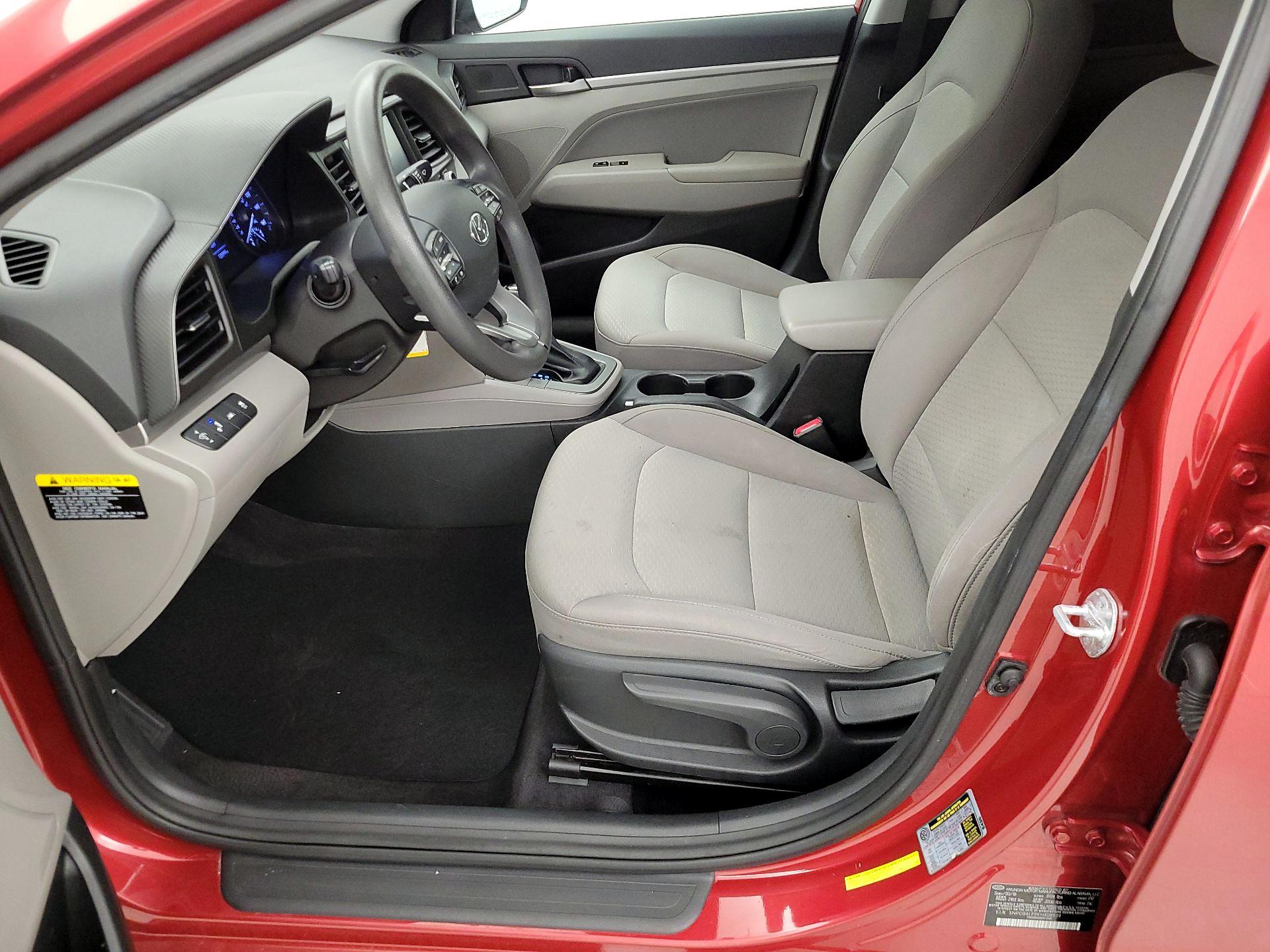 Thumbnail: 2019 Hyundai Elantra - 9