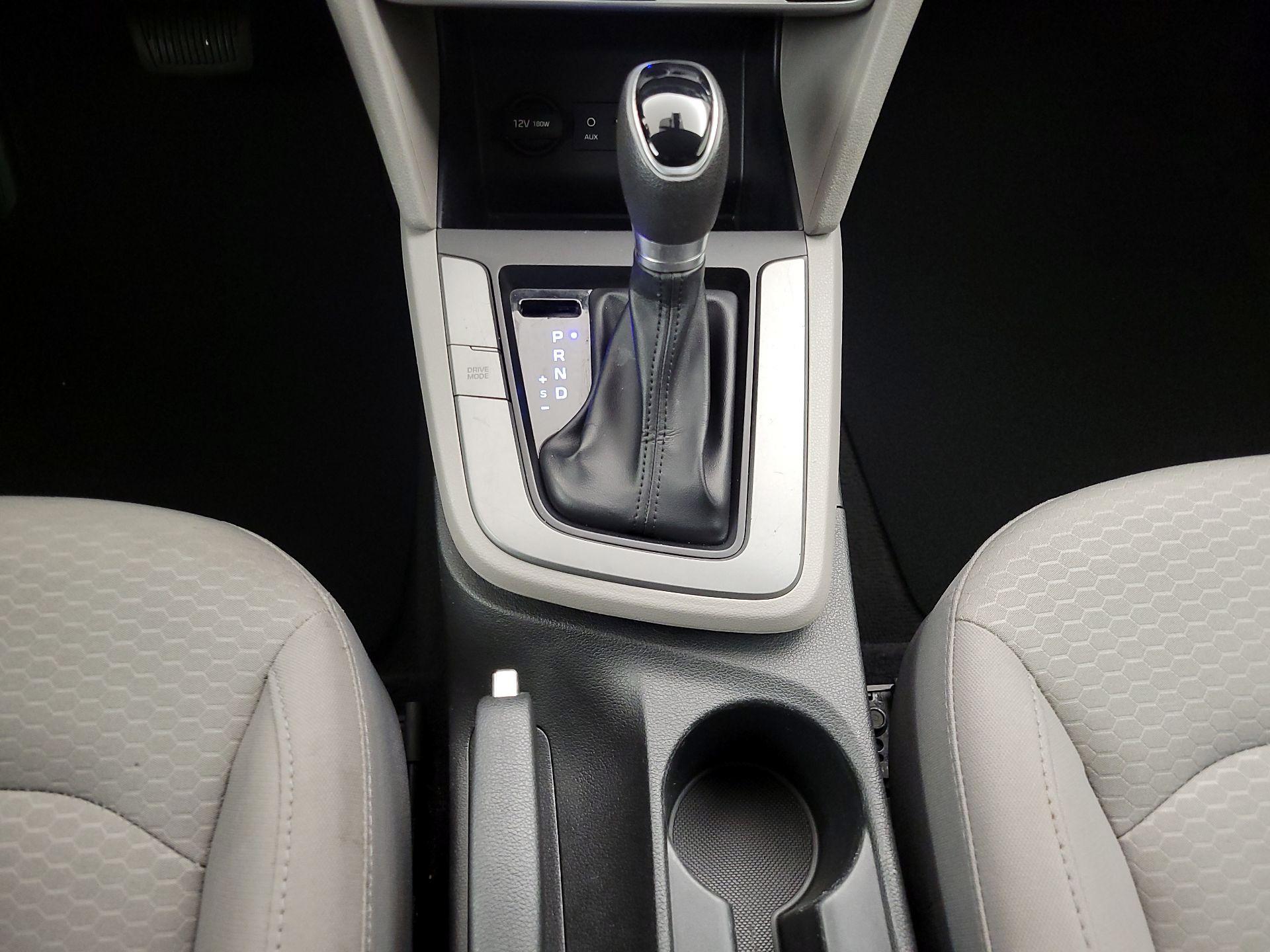 Thumbnail: 2019 Hyundai Elantra - 15
