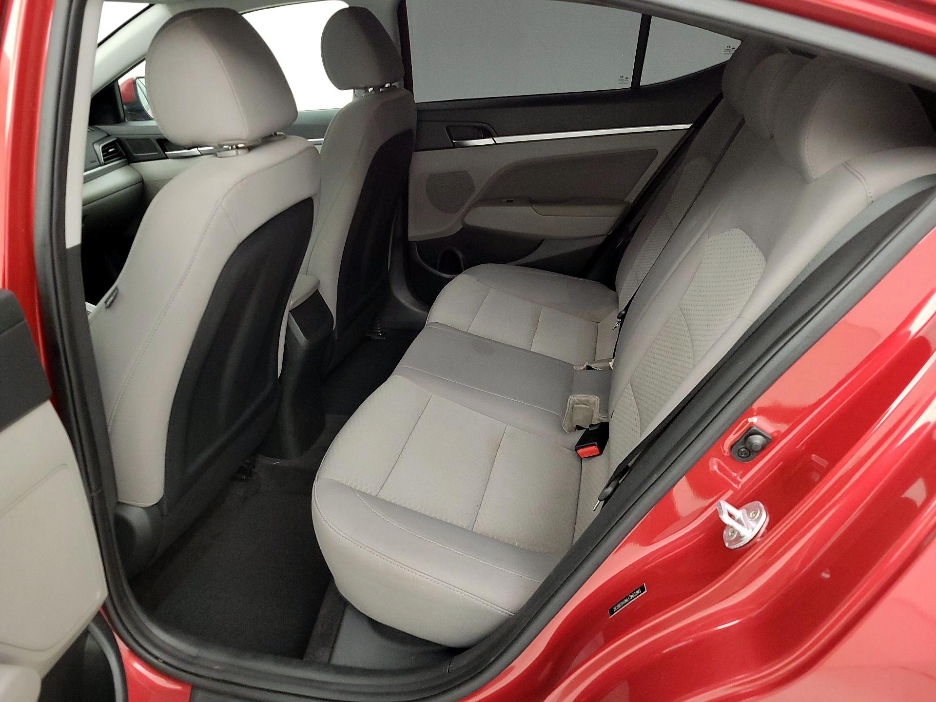 Thumbnail: 2019 Hyundai Elantra - 17