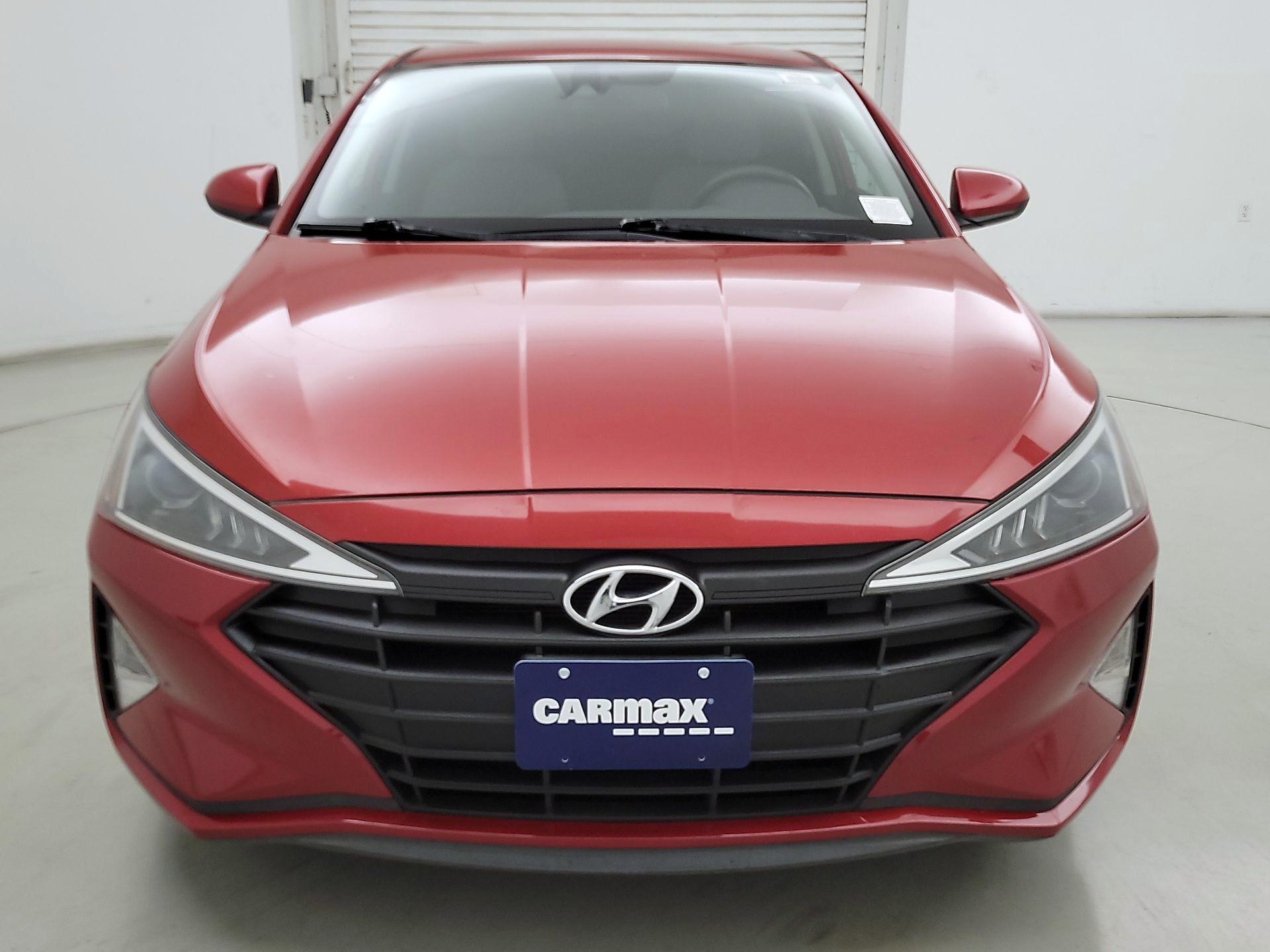 Thumbnail: 2019 Hyundai Elantra - 2