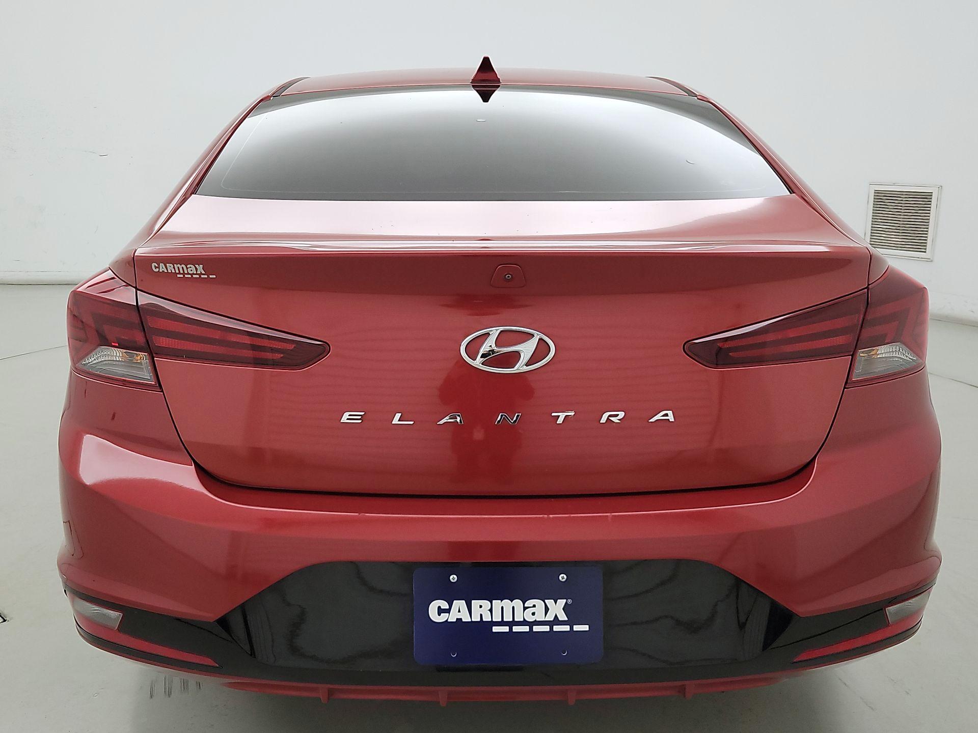 Thumbnail: 2019 Hyundai Elantra - 6