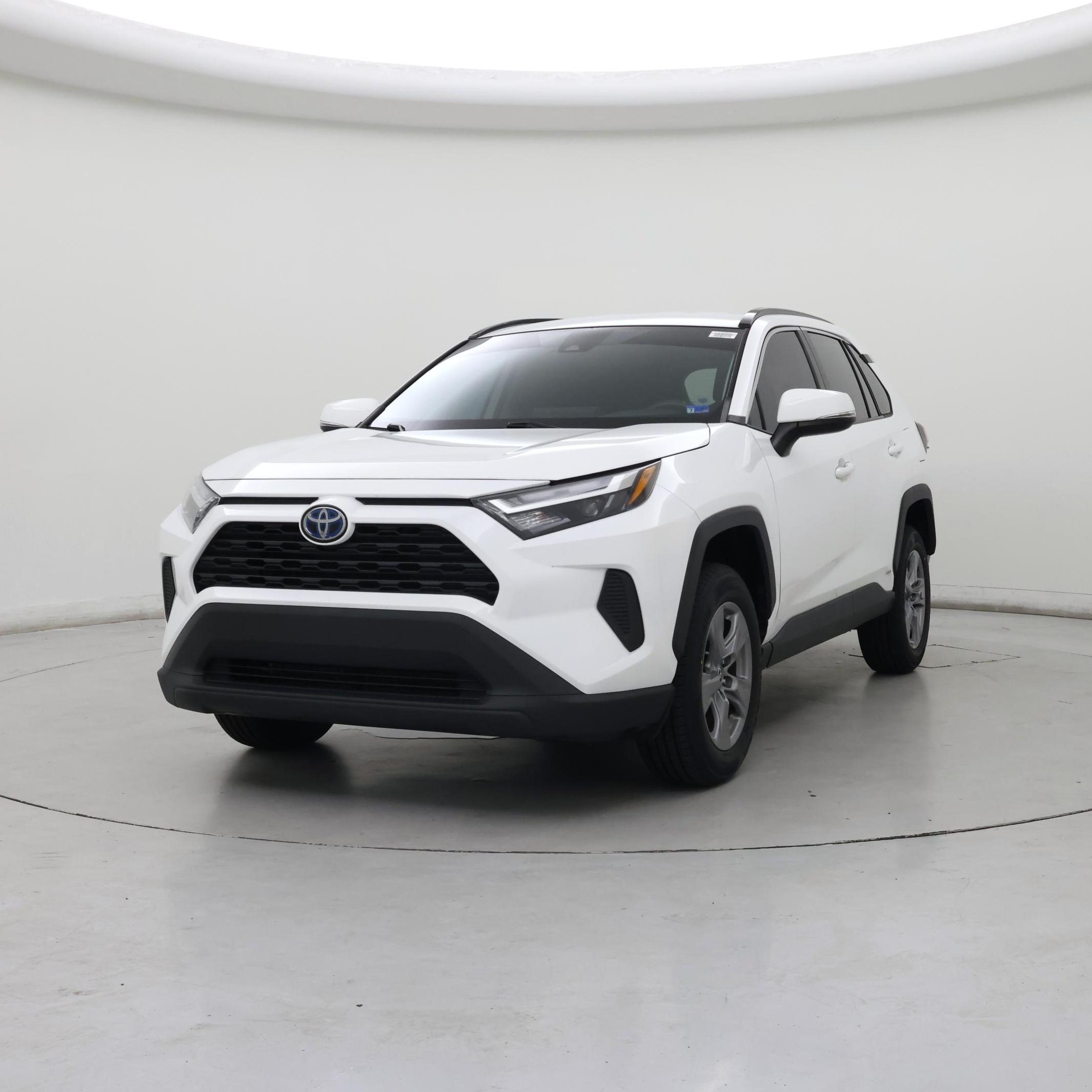 Thumbnail: 2022 Toyota RAV4 - 4