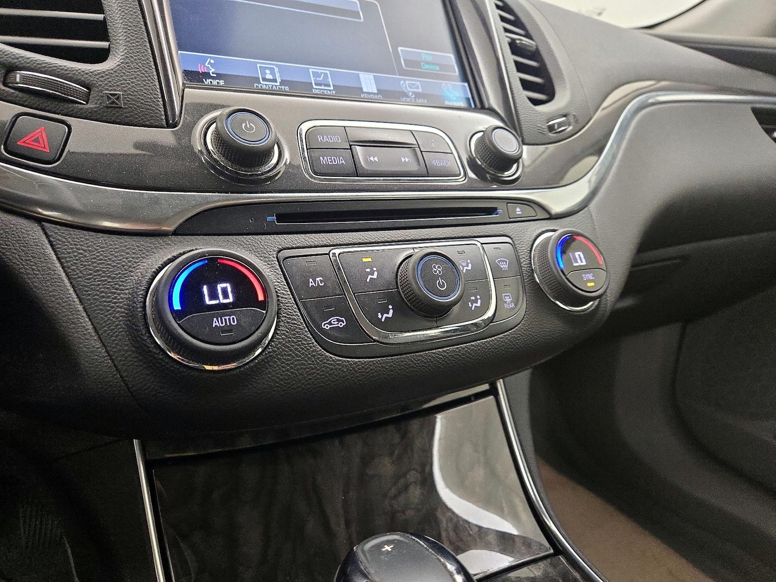 2015 Chevrolet Impala 2LT - Photo 17
