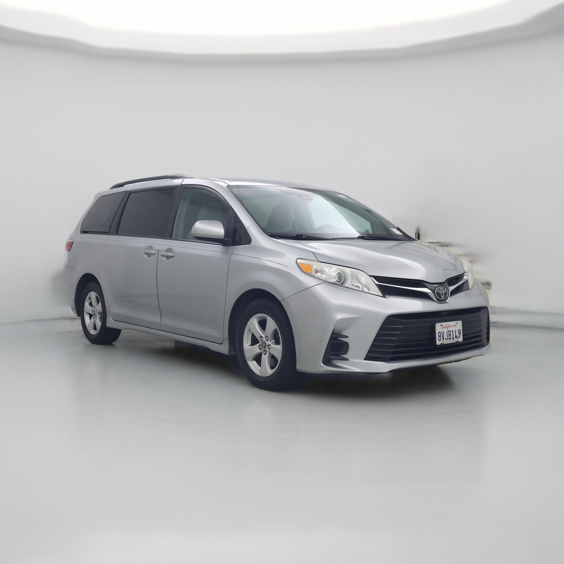 Thumbnail: 2019 Toyota Sienna - 1