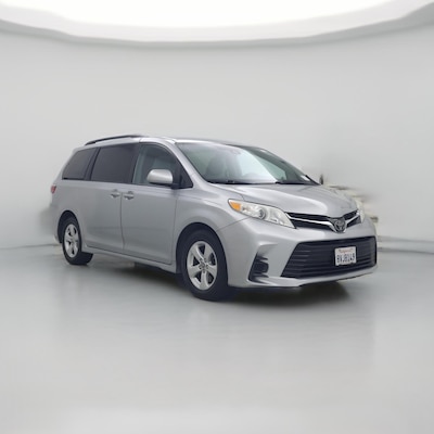 2019 Toyota Sienna LE