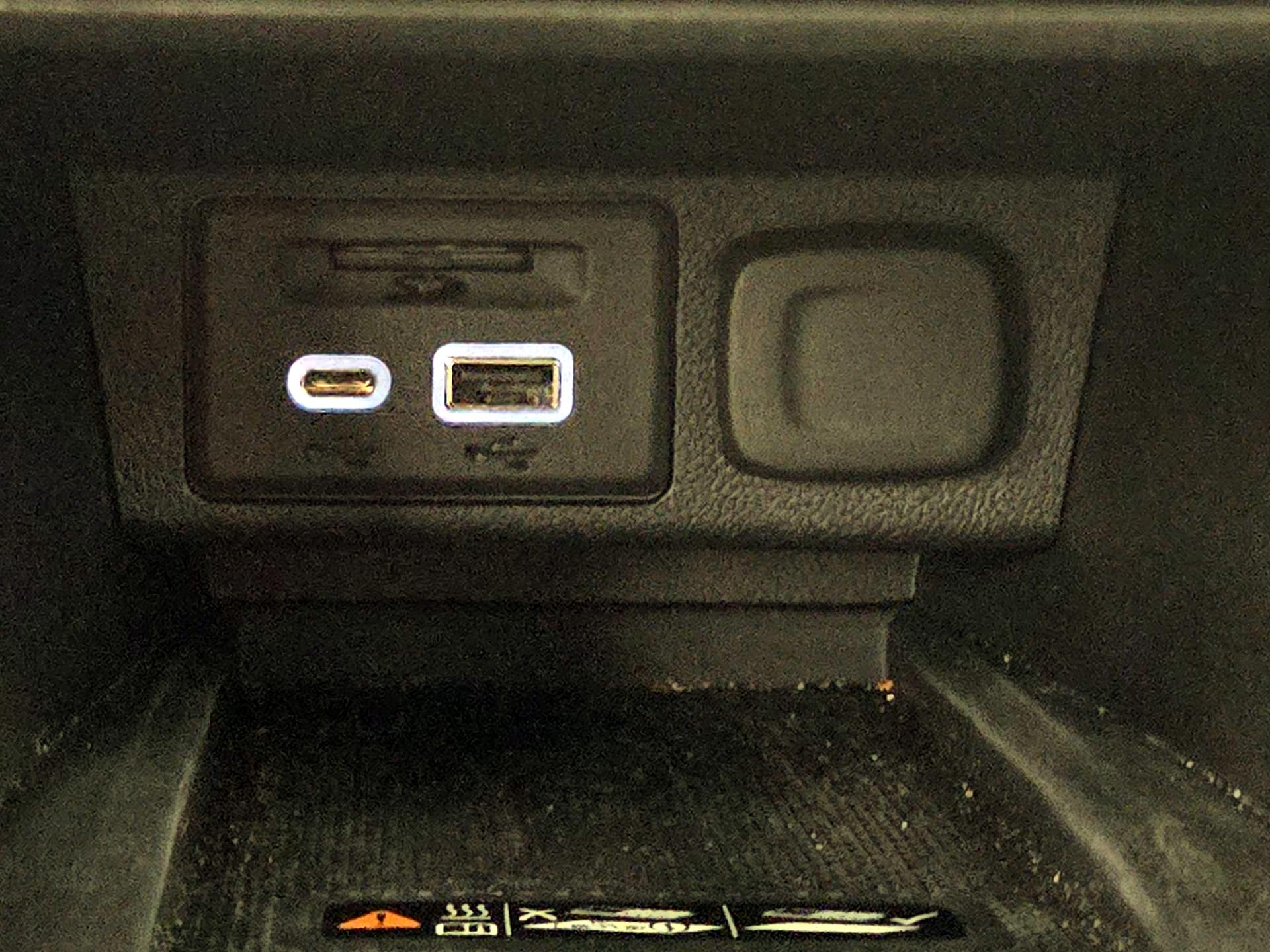 Thumbnail: 2022 Chevrolet Bolt EUV - 19