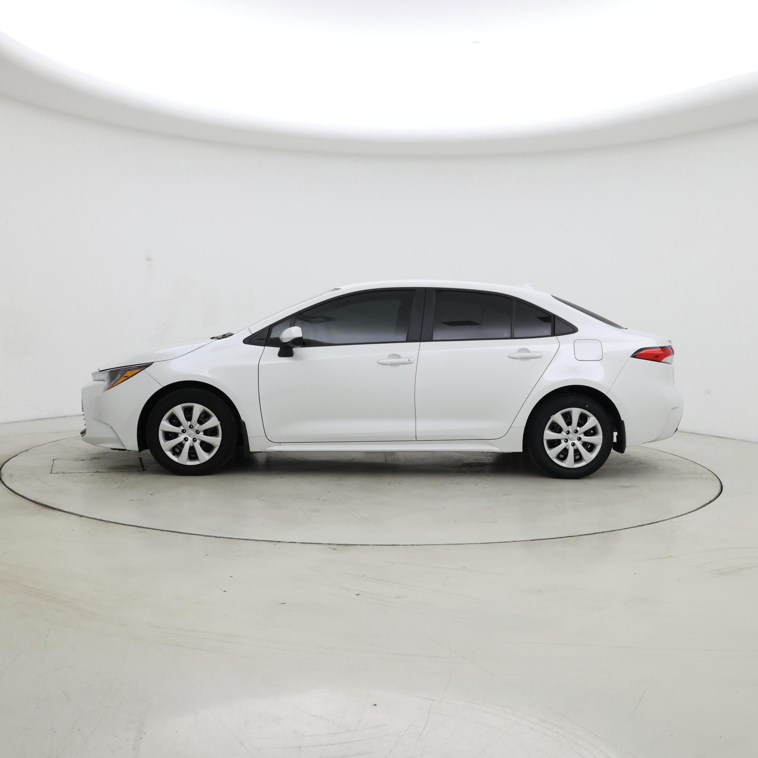 Thumbnail: 2026 Toyota Corolla - 3
