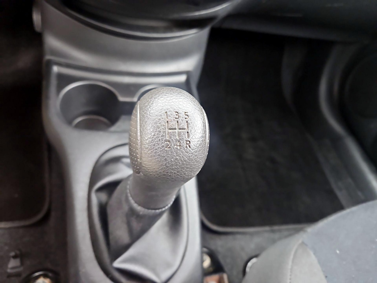 2015 Nissan Versa Note S - Photo 17