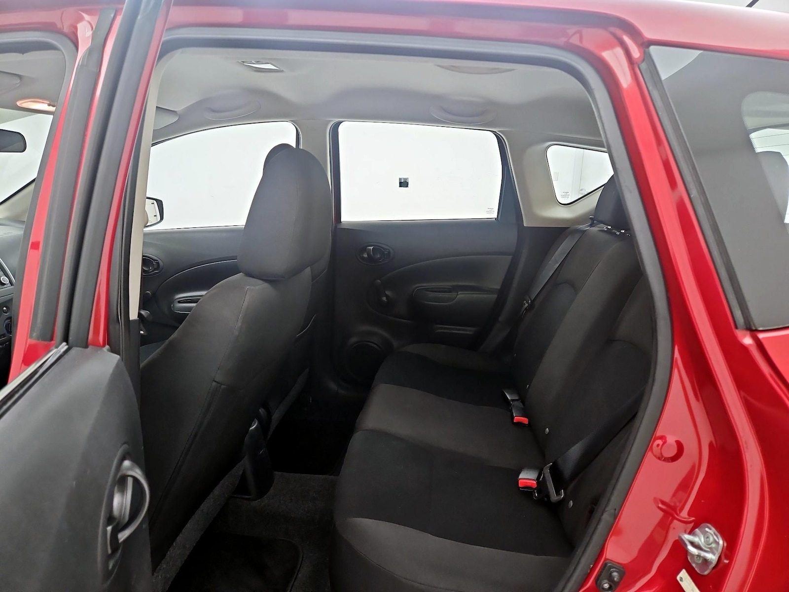 2015 Nissan Versa Note S - Photo 18