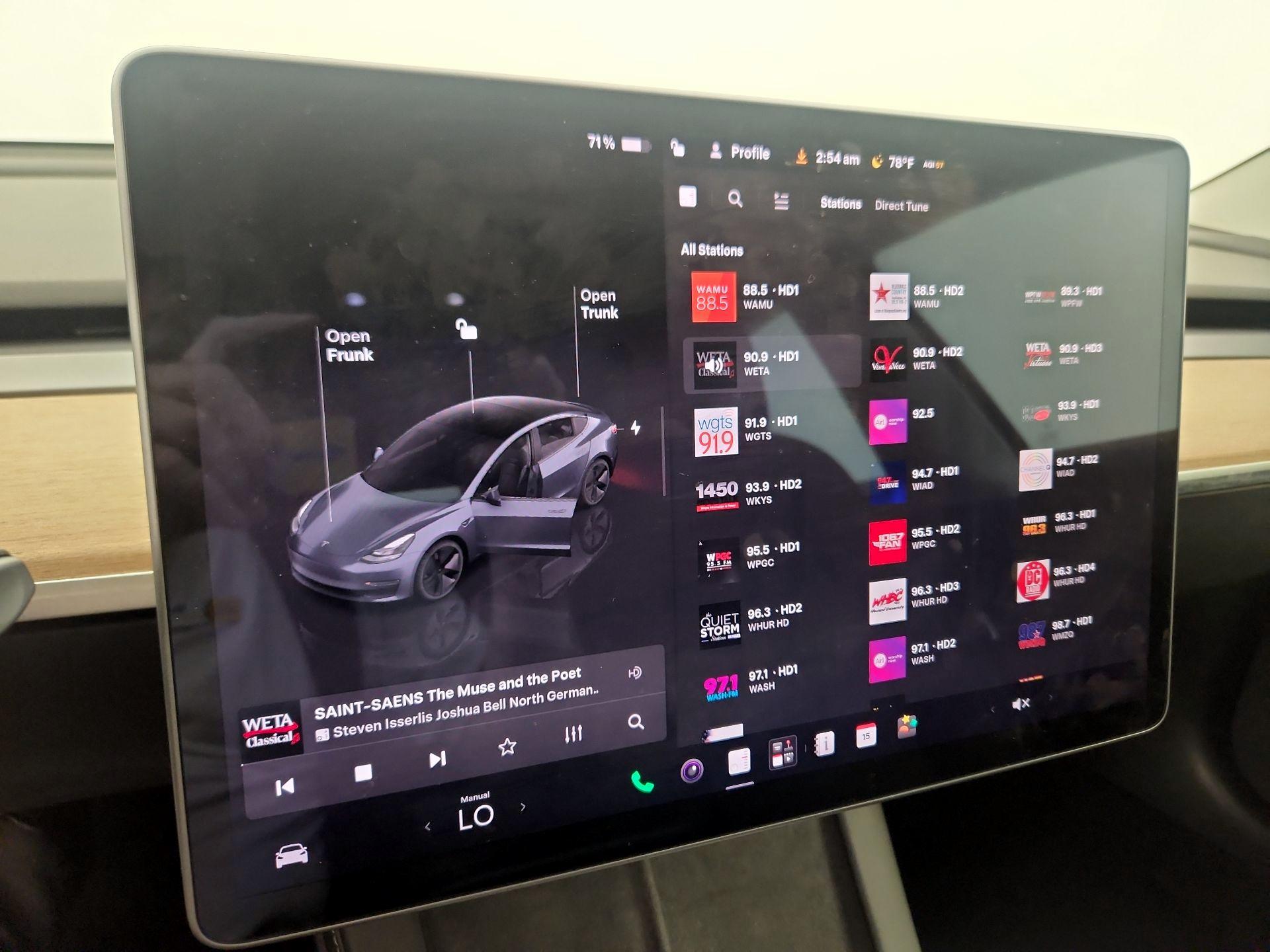 Thumbnail: 2022 Tesla Model 3 - 16