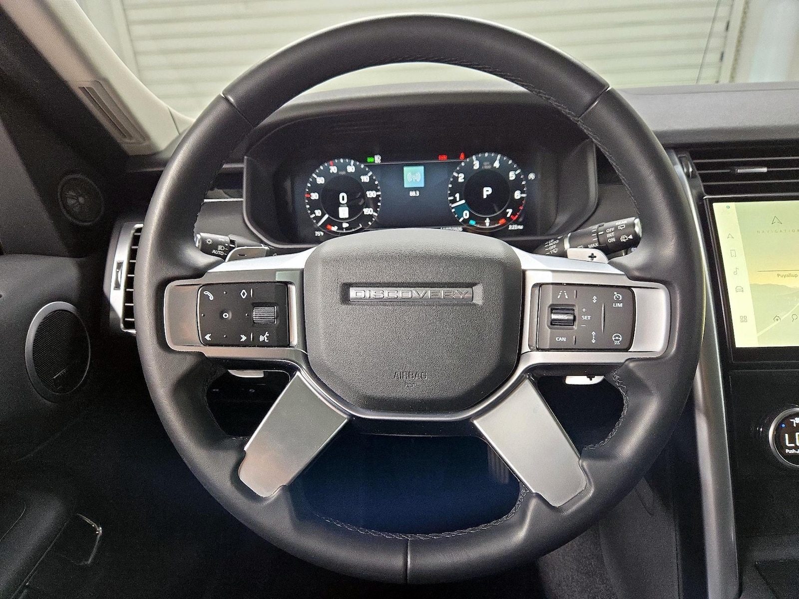2023 Land Rover Discovery S - Photo 11