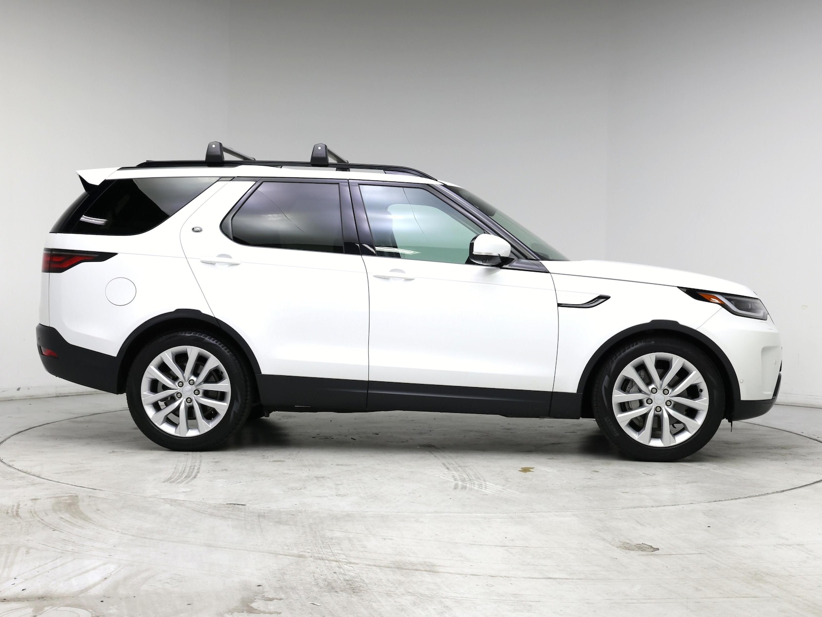 2023 Land Rover Discovery S - Photo 8