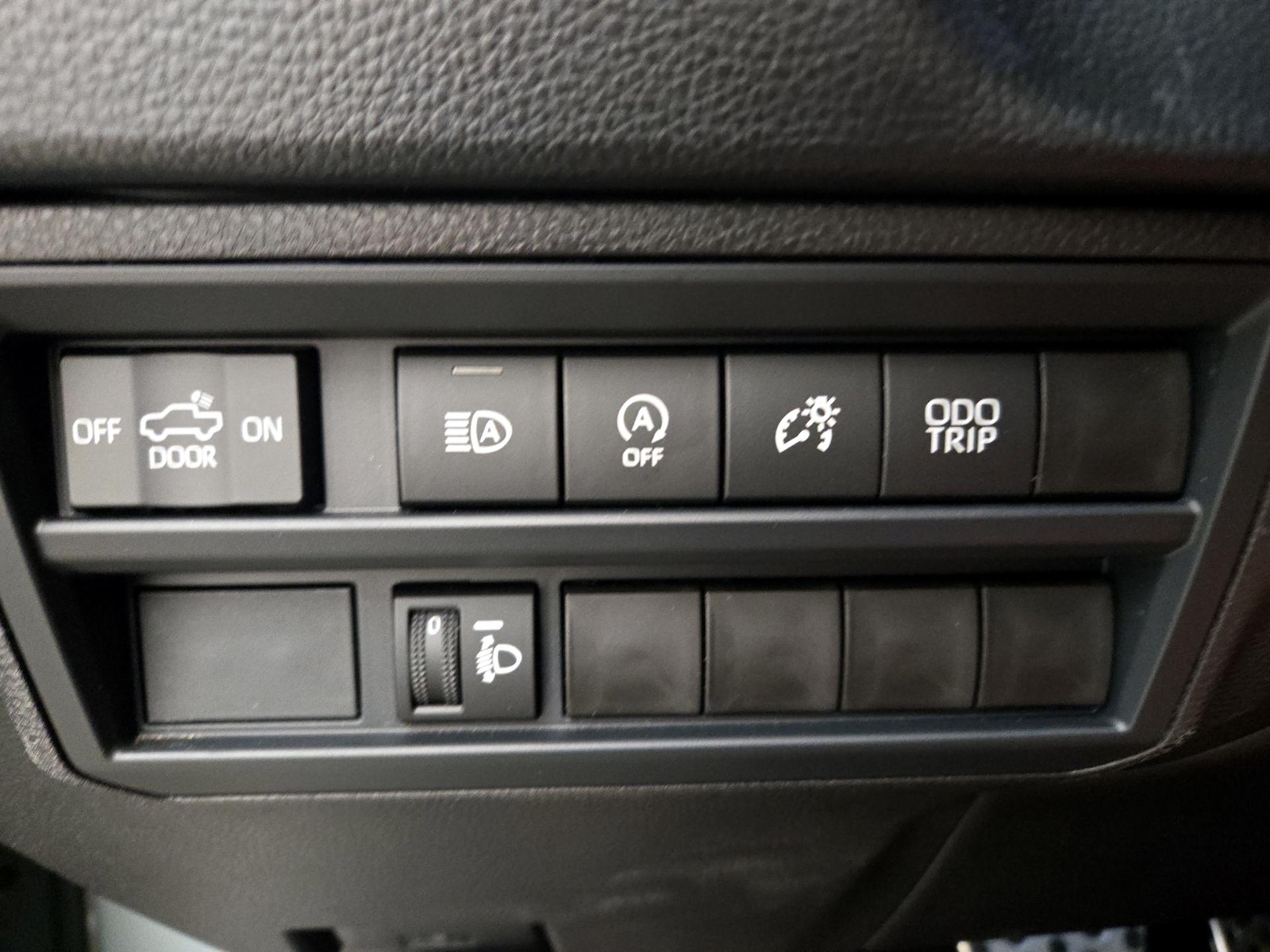 2025 Toyota Tundra SR5 - Photo 14