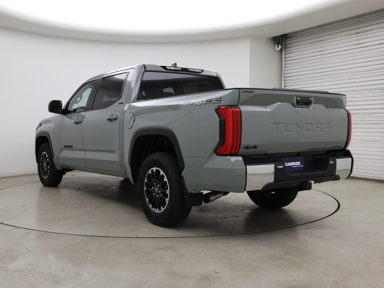 2025 Toyota Tundra SR5 - Photo 3