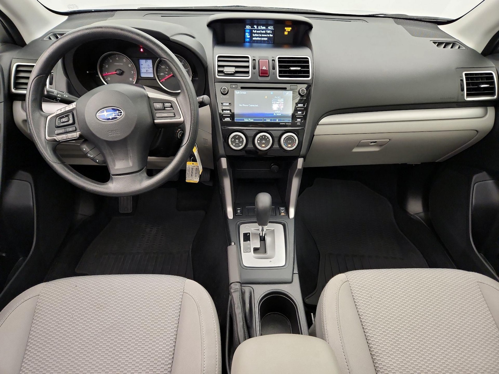 2016 Subaru Forester i Premium - Photo 10