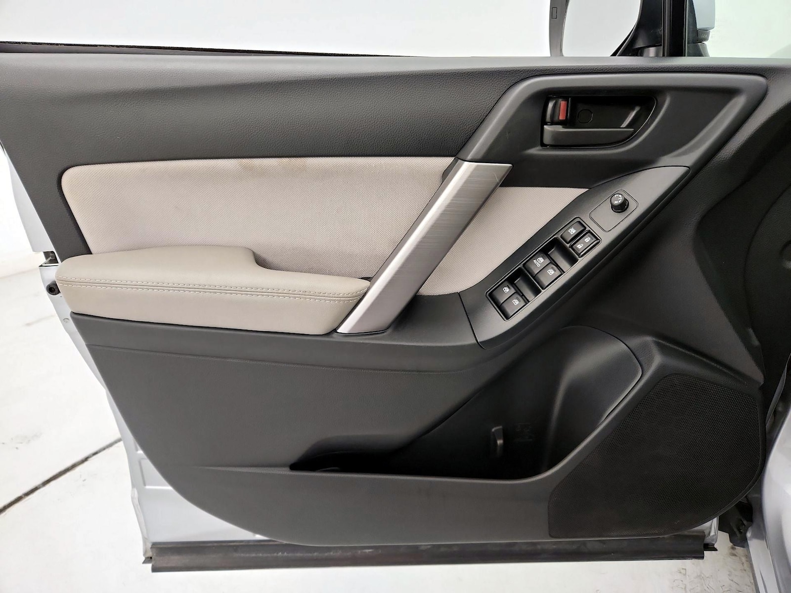 2016 Subaru Forester i Premium - Photo 13