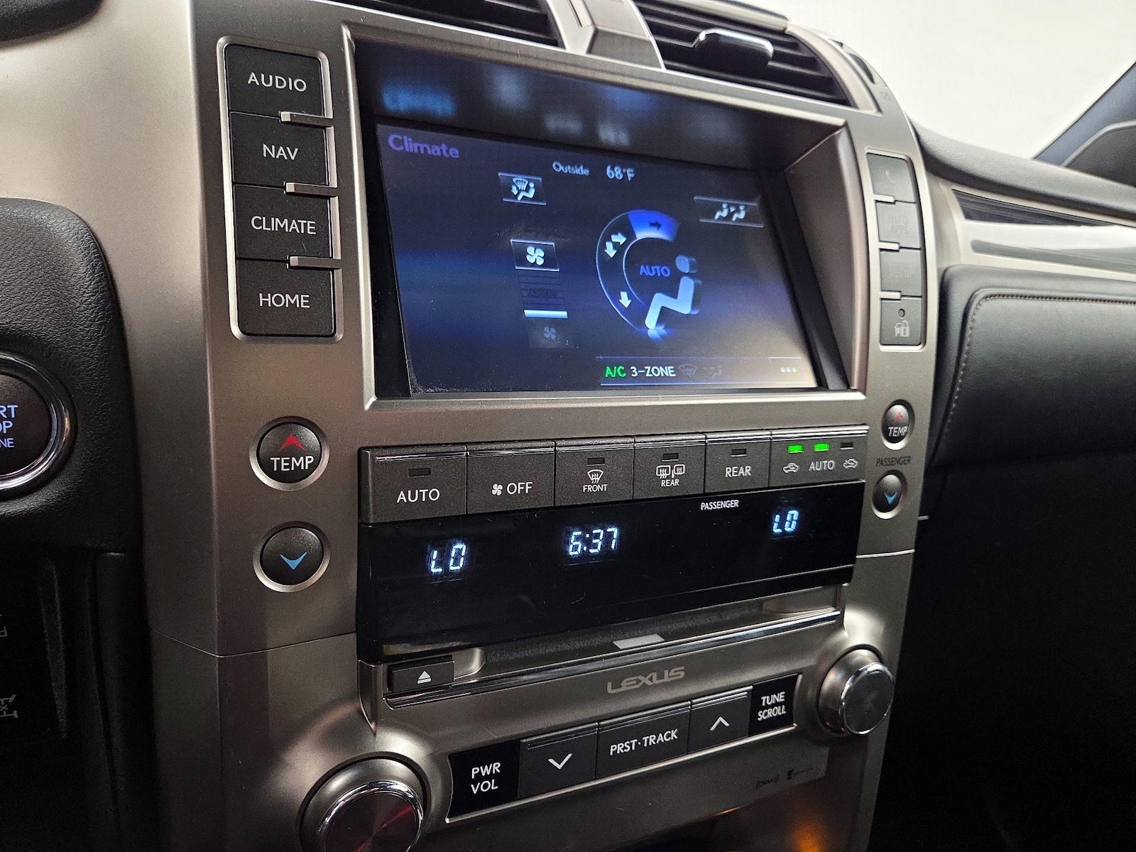 2021 Lexus GX PREMIUM - Photo 18