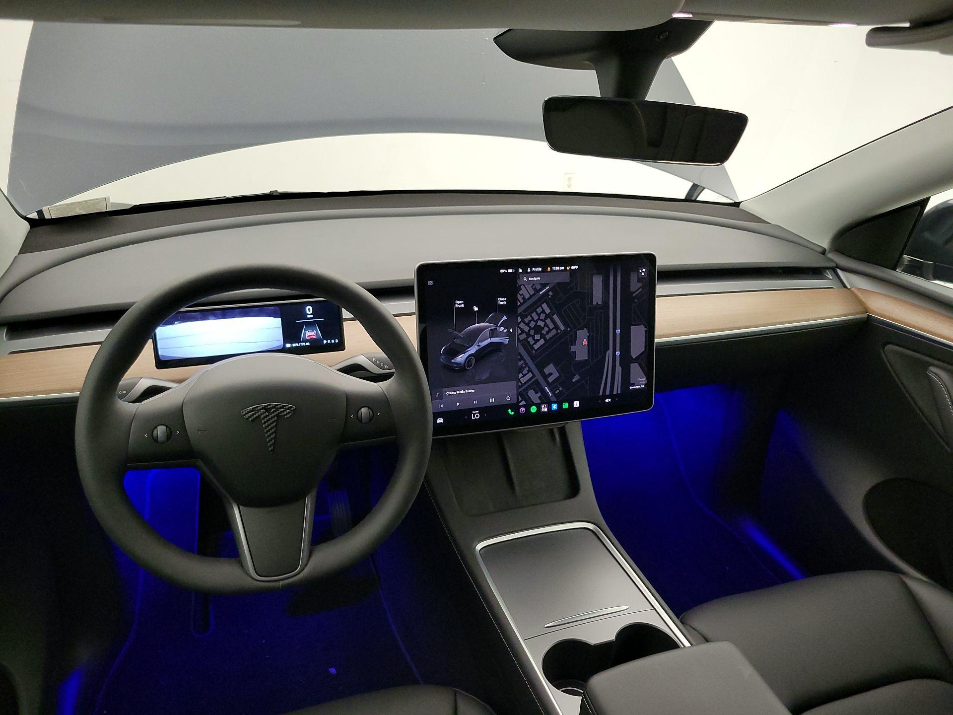 Thumbnail: 2024 Tesla Model Y - 9