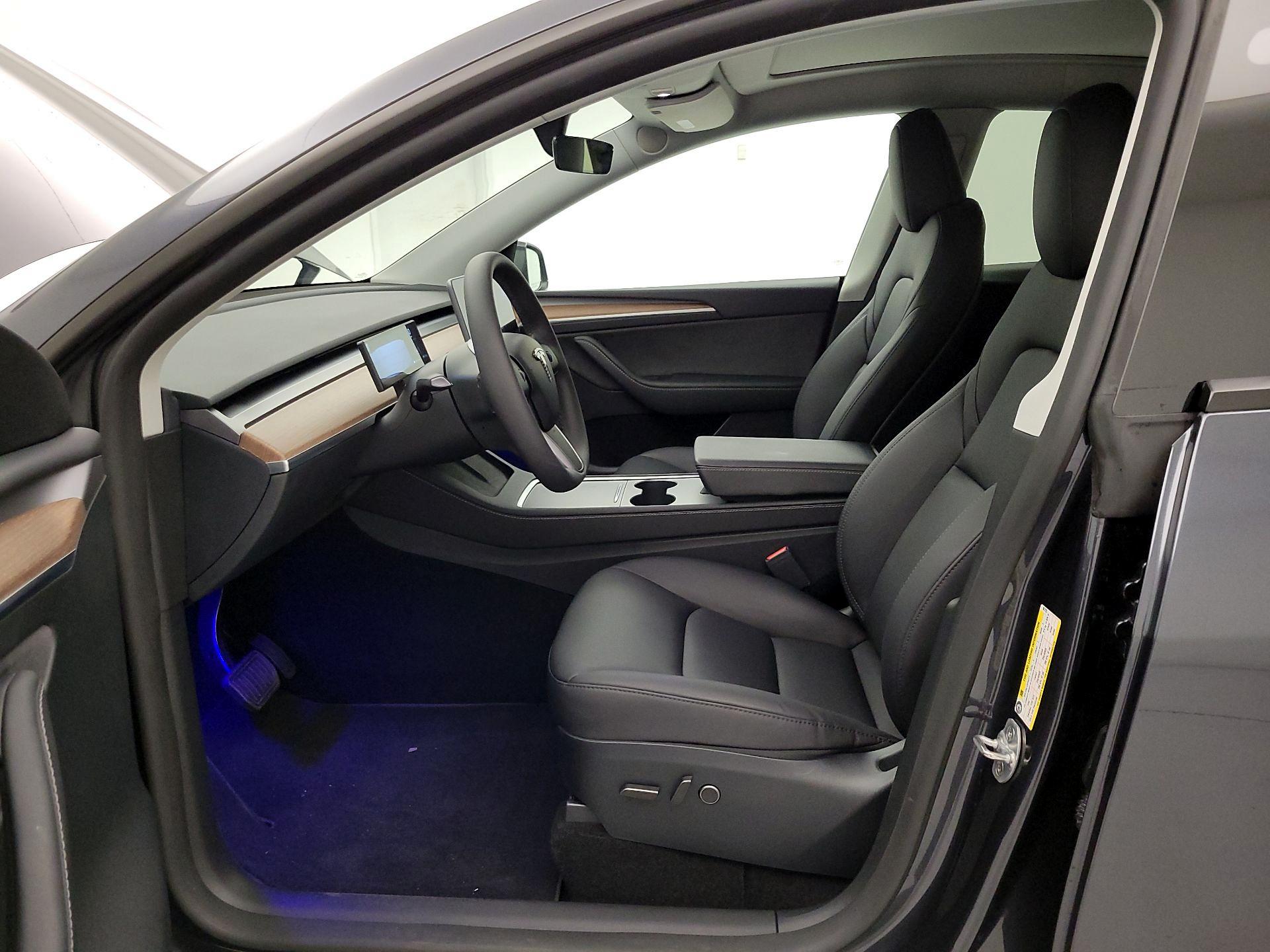 Thumbnail: 2024 Tesla Model Y - 11