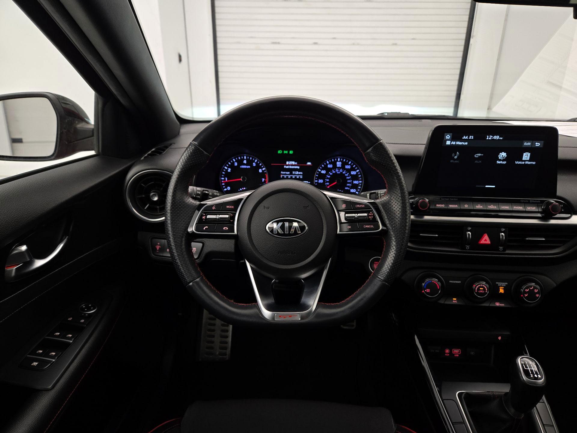 Thumbnail: 2020 Kia Forte - 10
