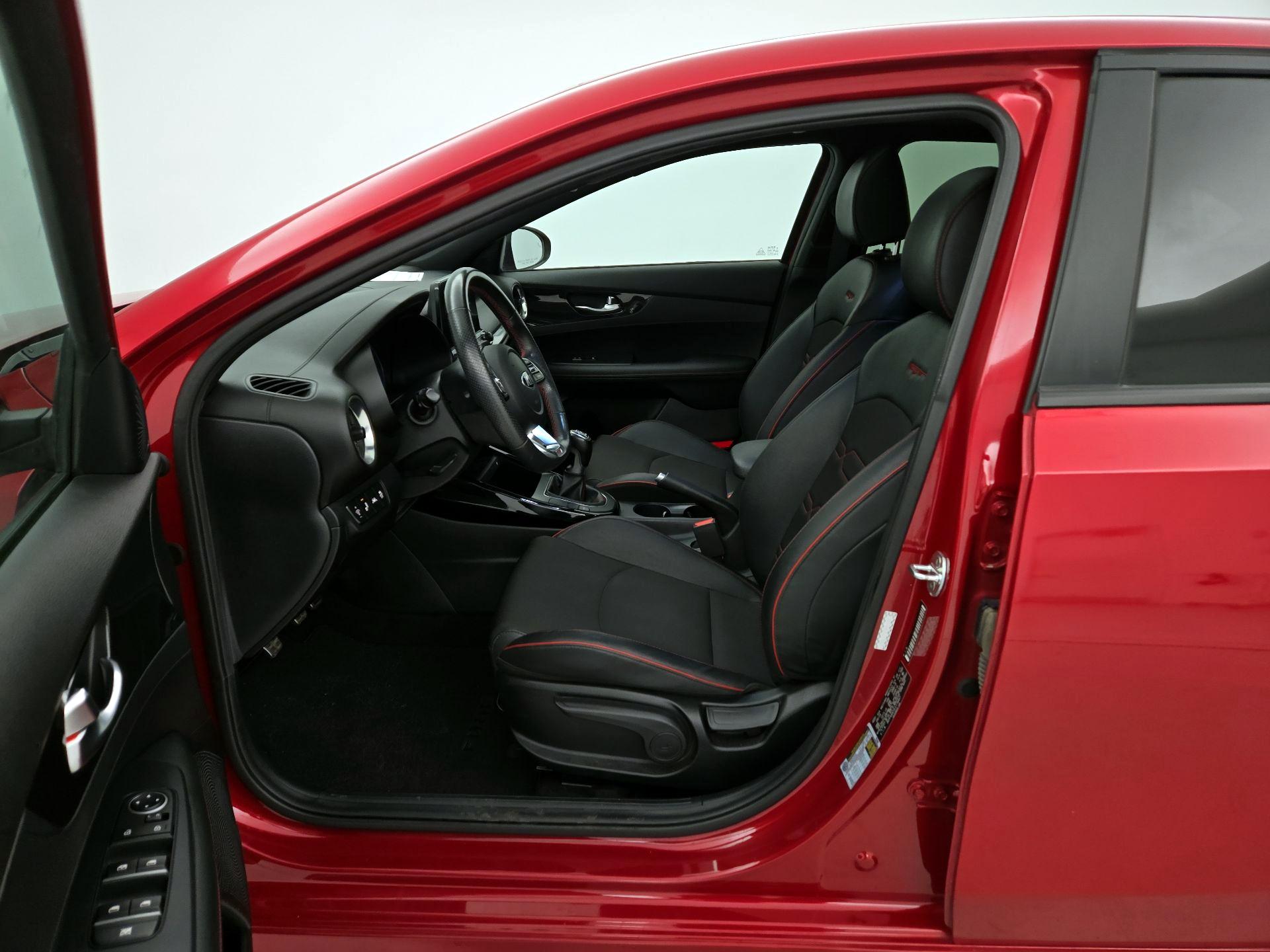 Thumbnail: 2020 Kia Forte - 11