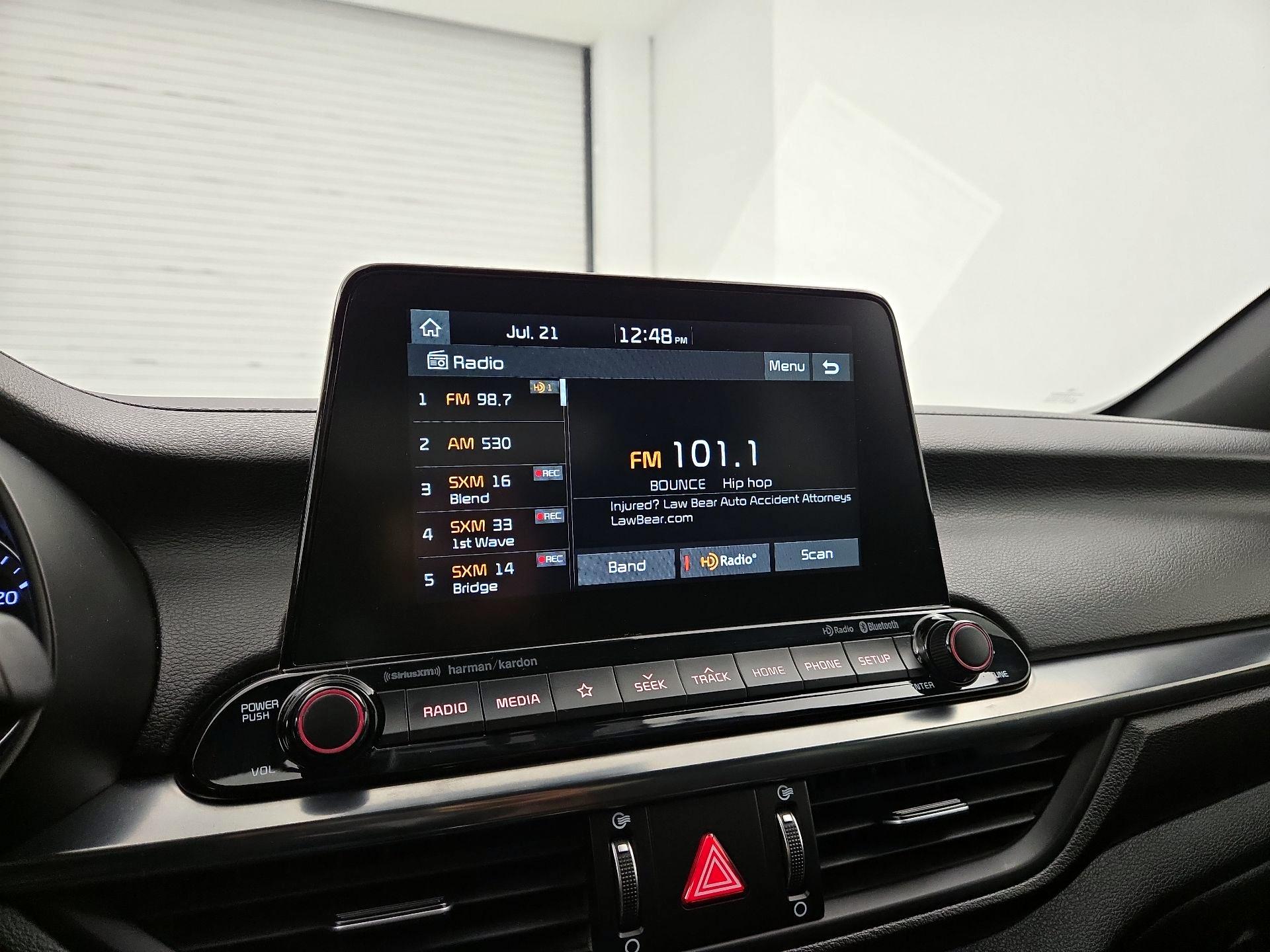 Thumbnail: 2020 Kia Forte - 15